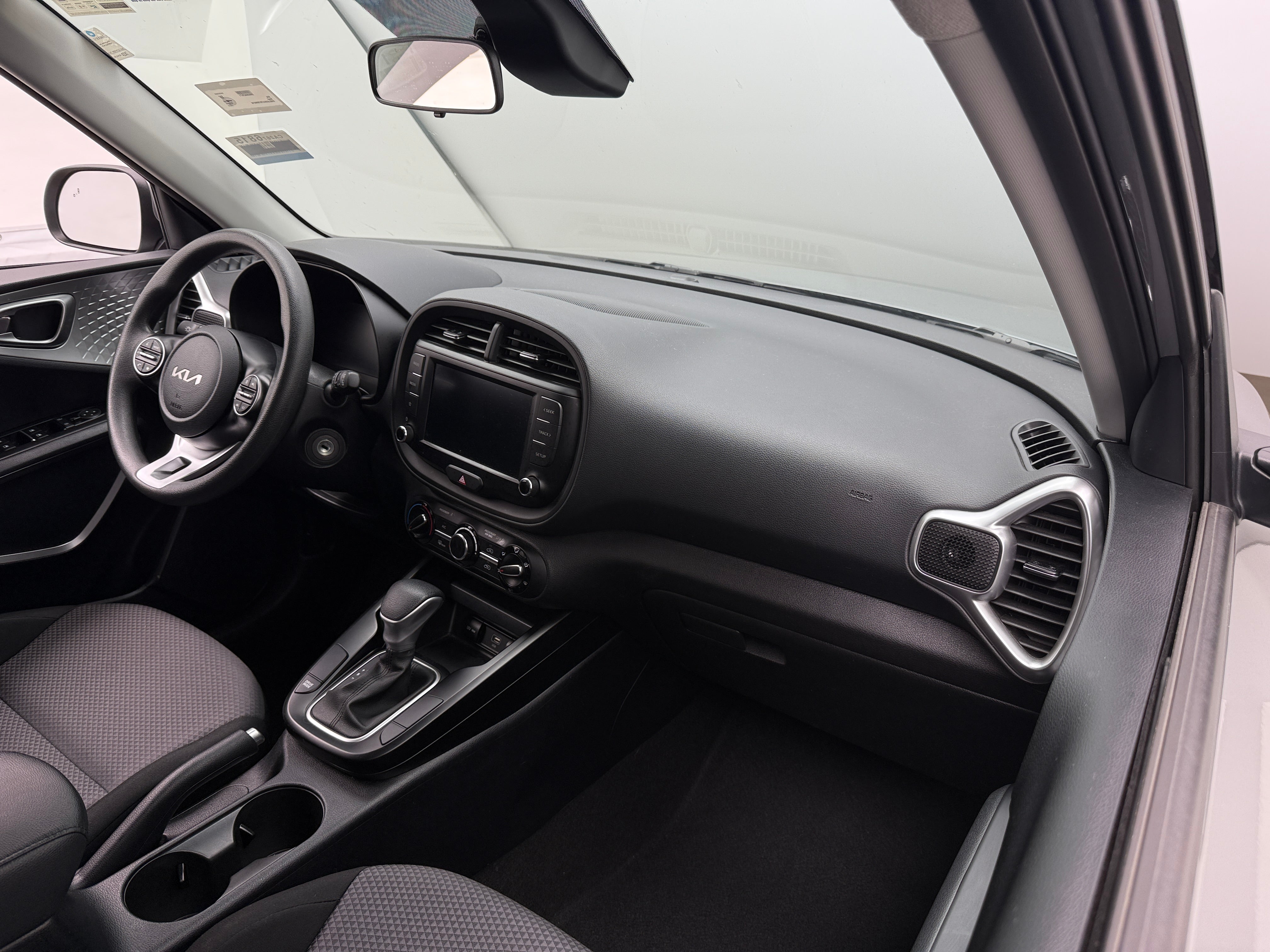 2024 Kia Soul LX 3
