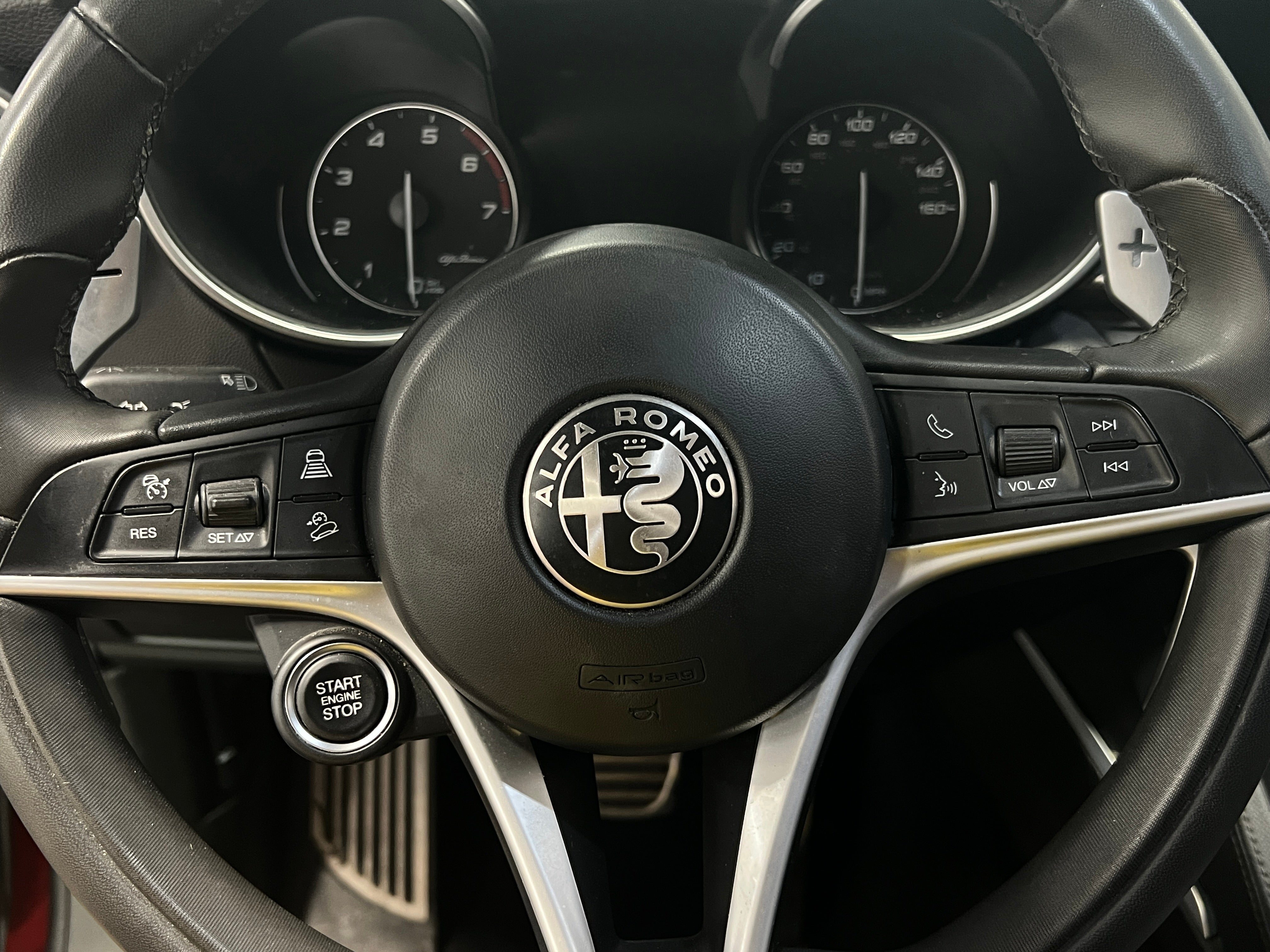 2018 Alfa Romeo Stelvio Ti Sport 4