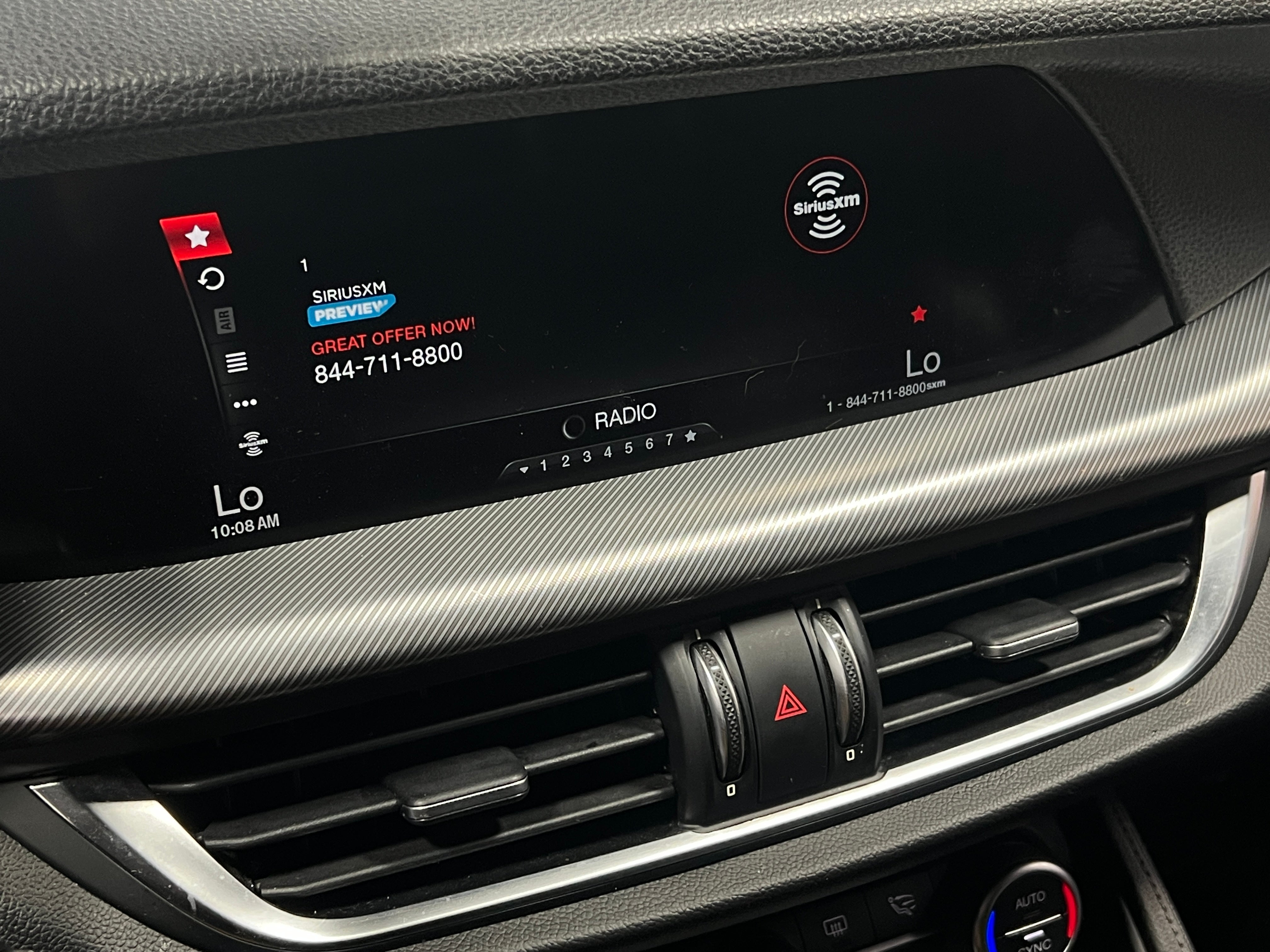 2018 Alfa Romeo Stelvio Ti Sport 3
