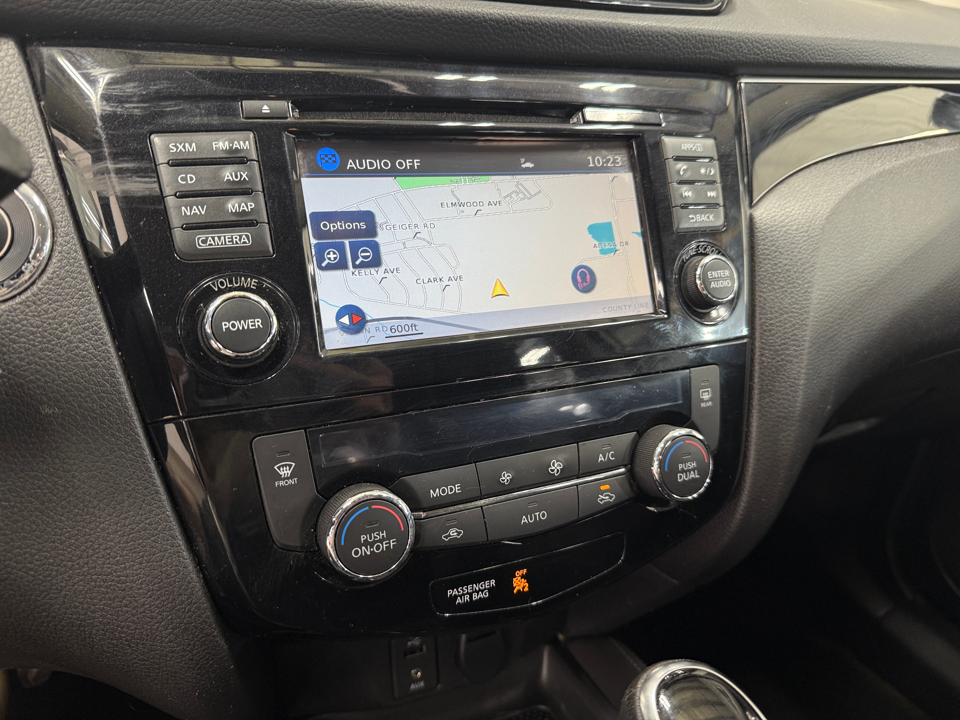 2017 Nissan Rogue Sport SL 3