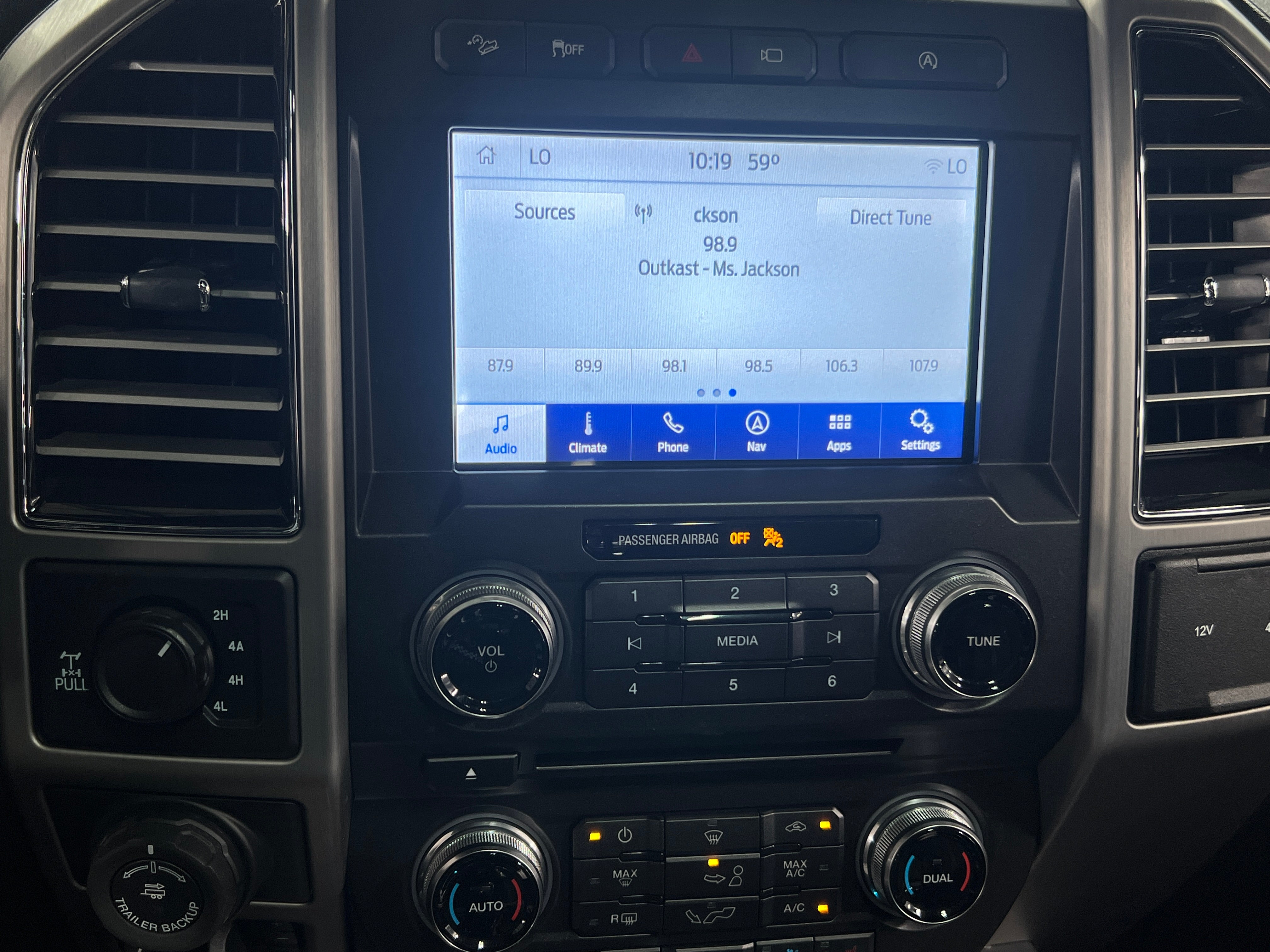2018 Ford Econoline E-150 3