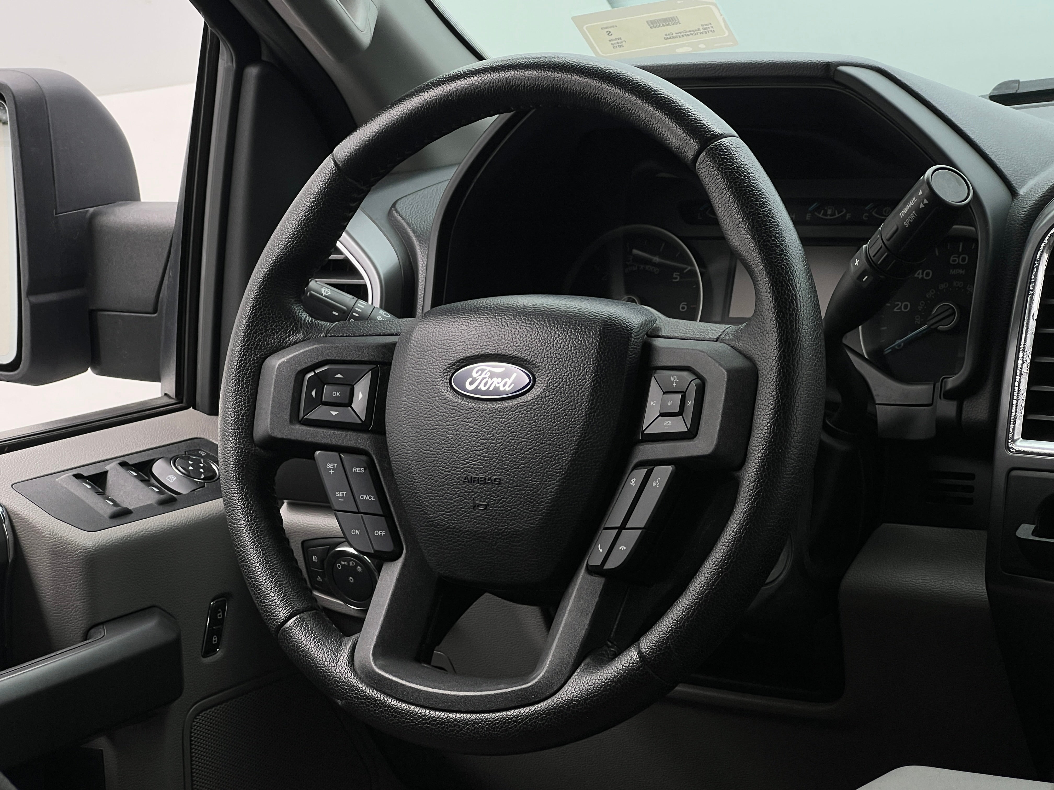 2015 Ford Econoline E-150 5
