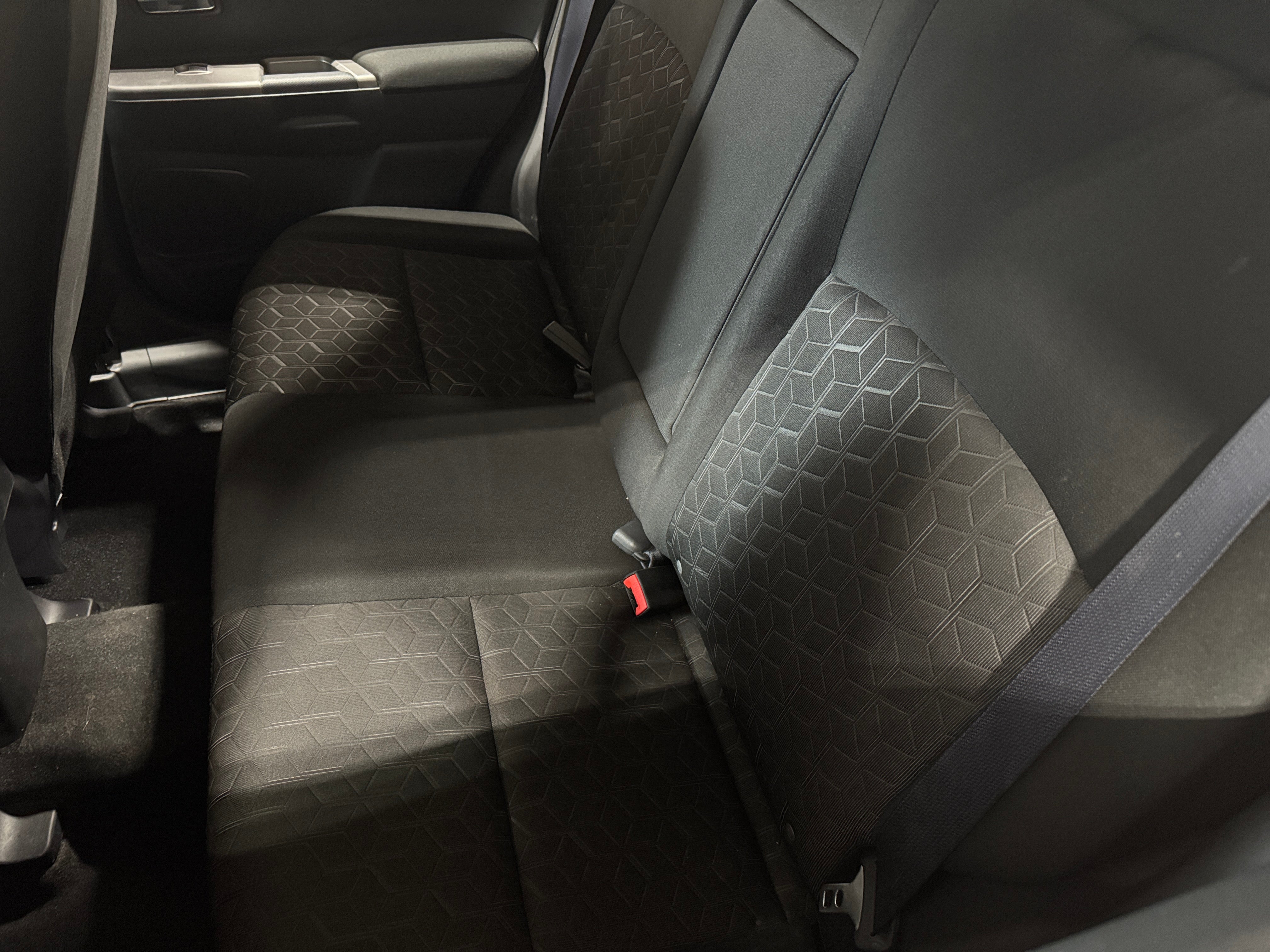 2020 Mitsubishi Outlander Sport SE 6