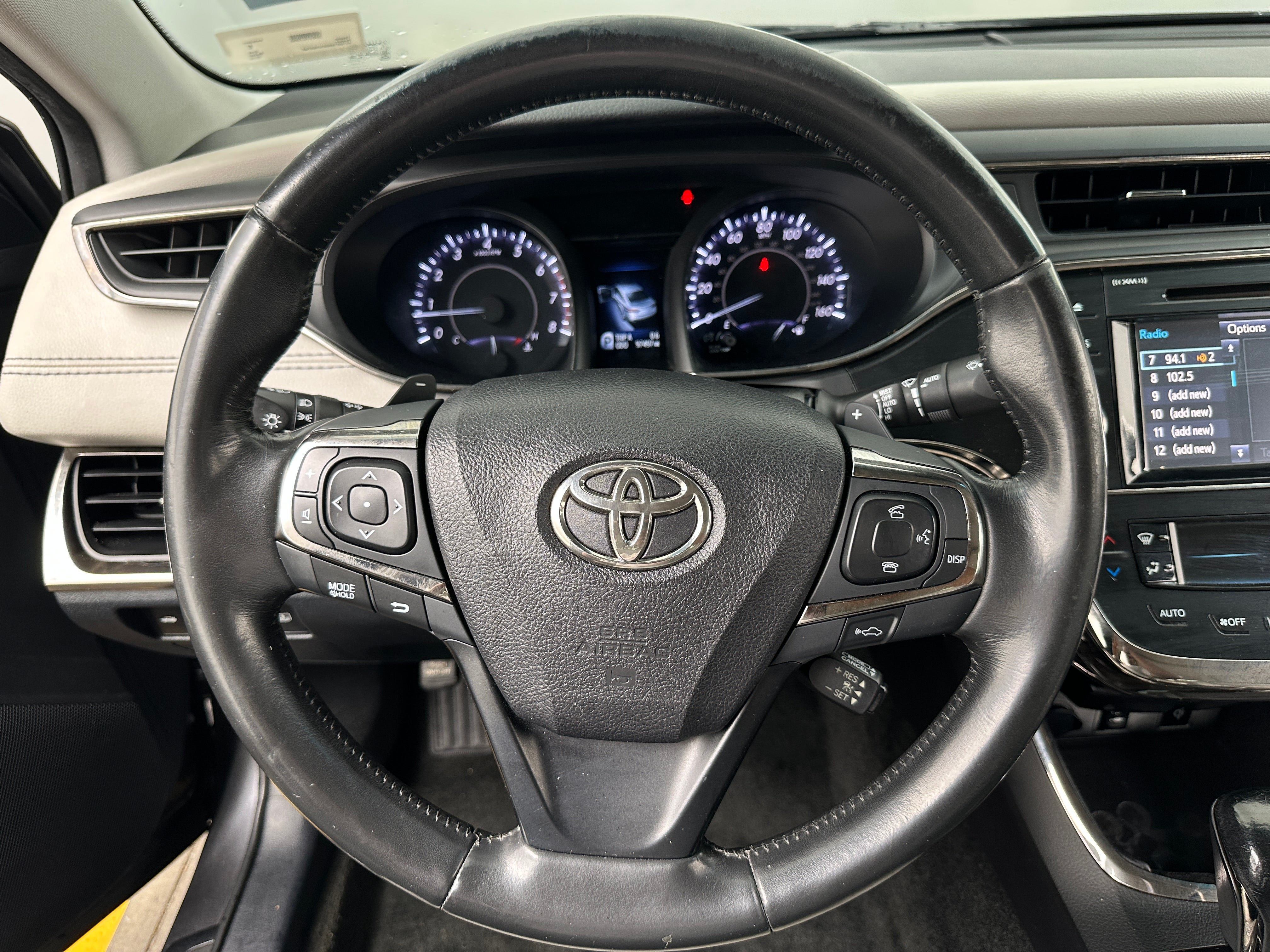 2015 Toyota Avalon Limited 4