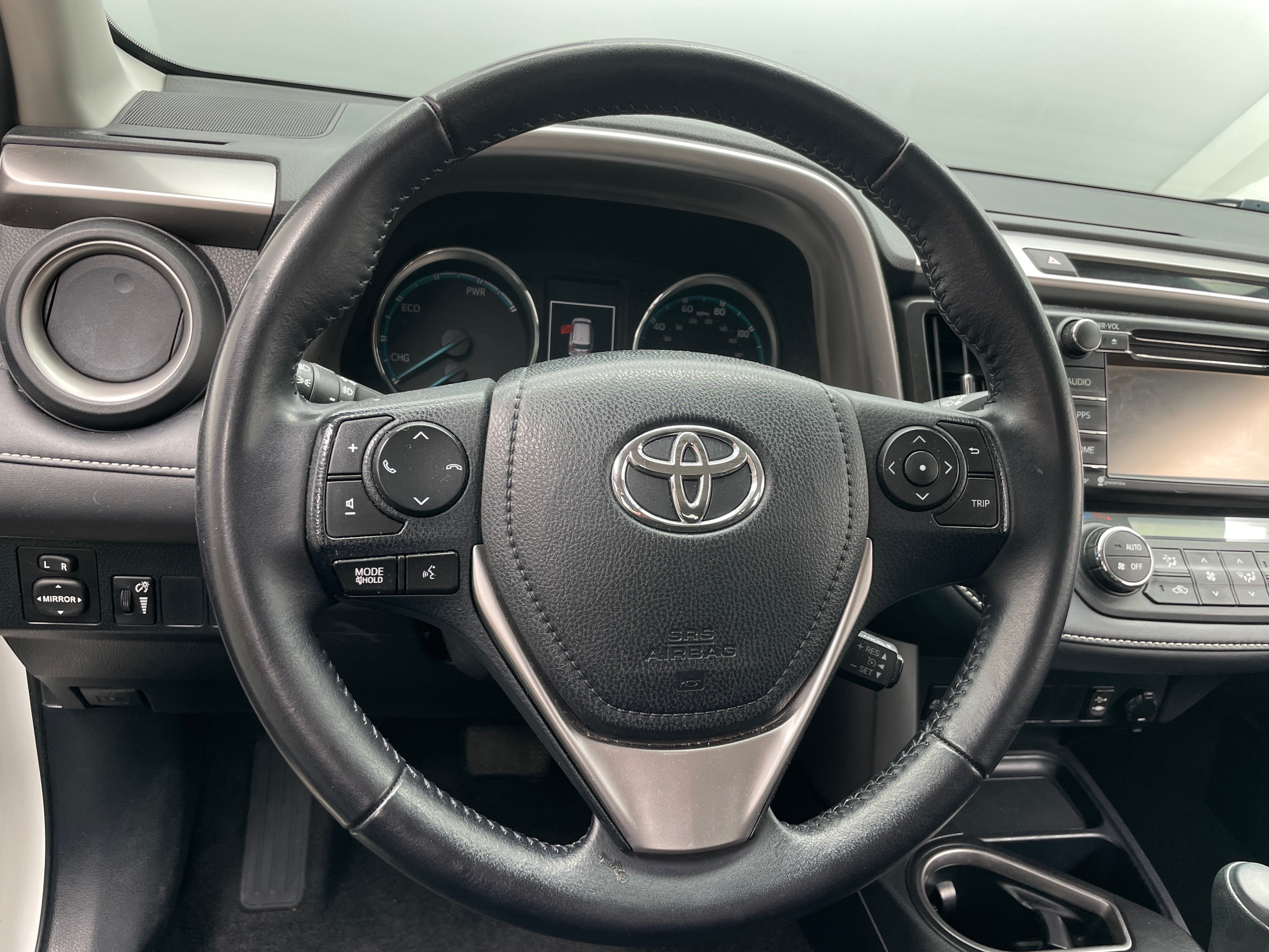 2016 Toyota RAV4 XLE 5