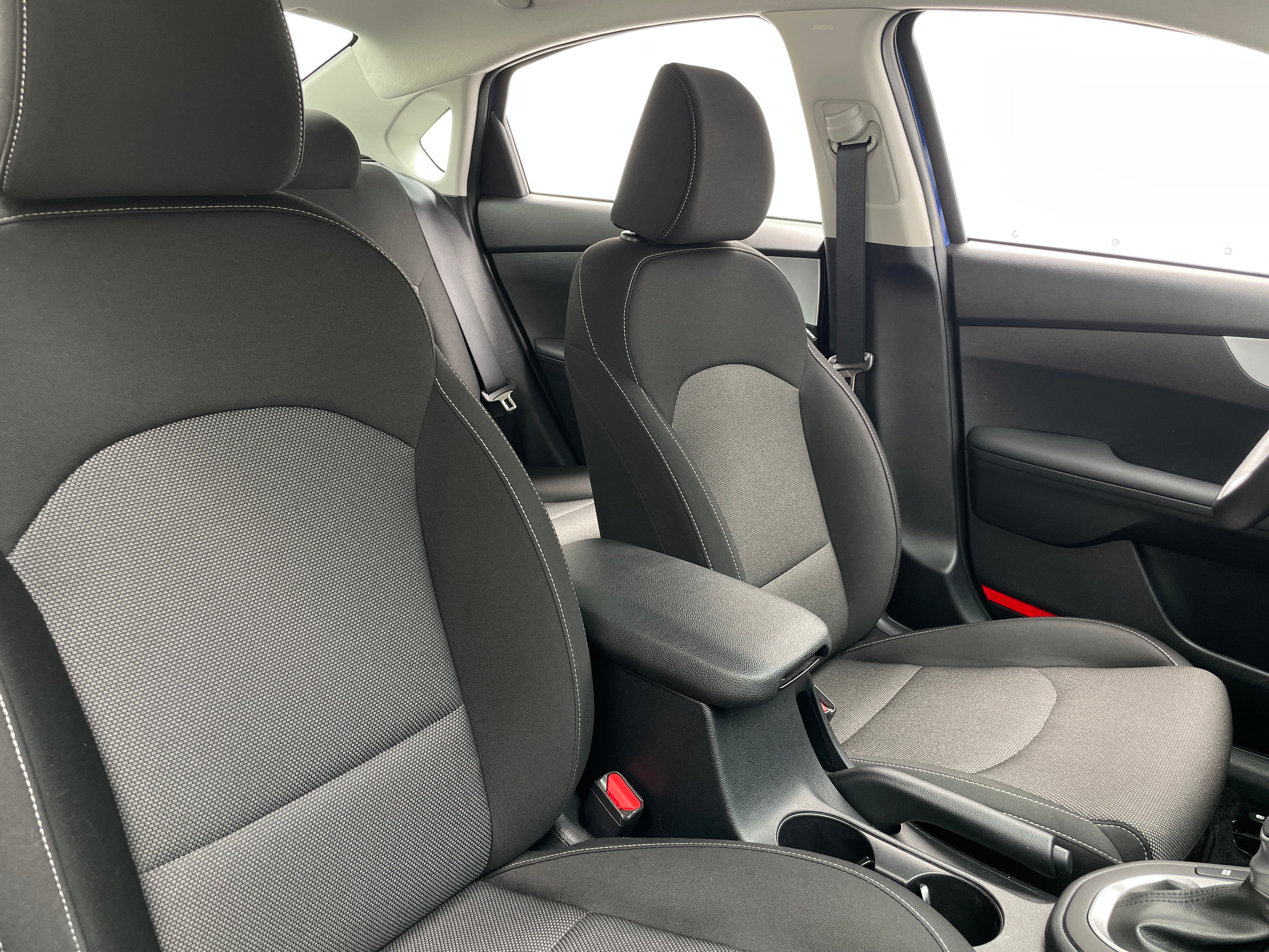 2024 Kia Forte LXS 2