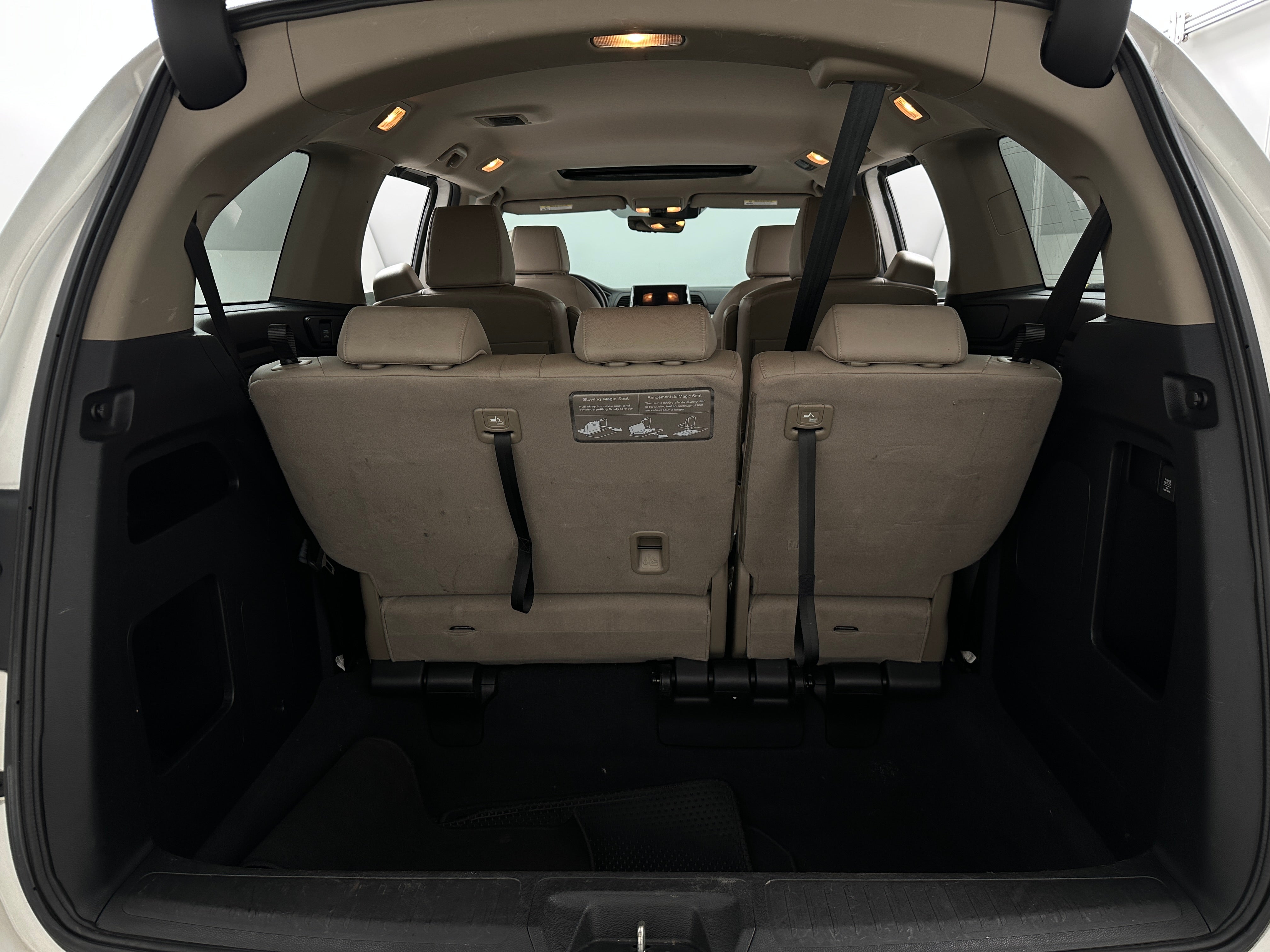 2020 Honda Odyssey EX-L 6