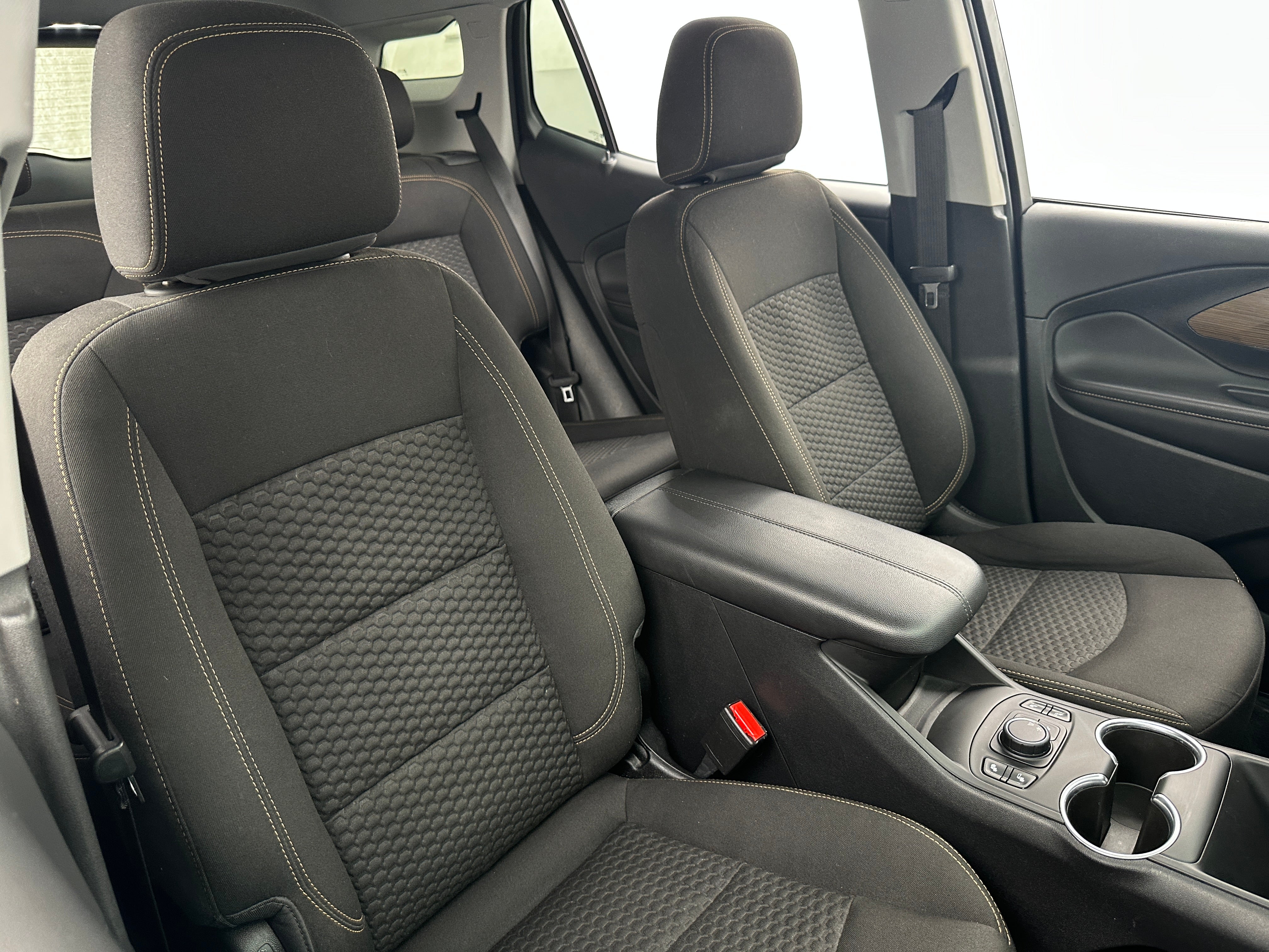 2020 GMC Terrain SLE 2