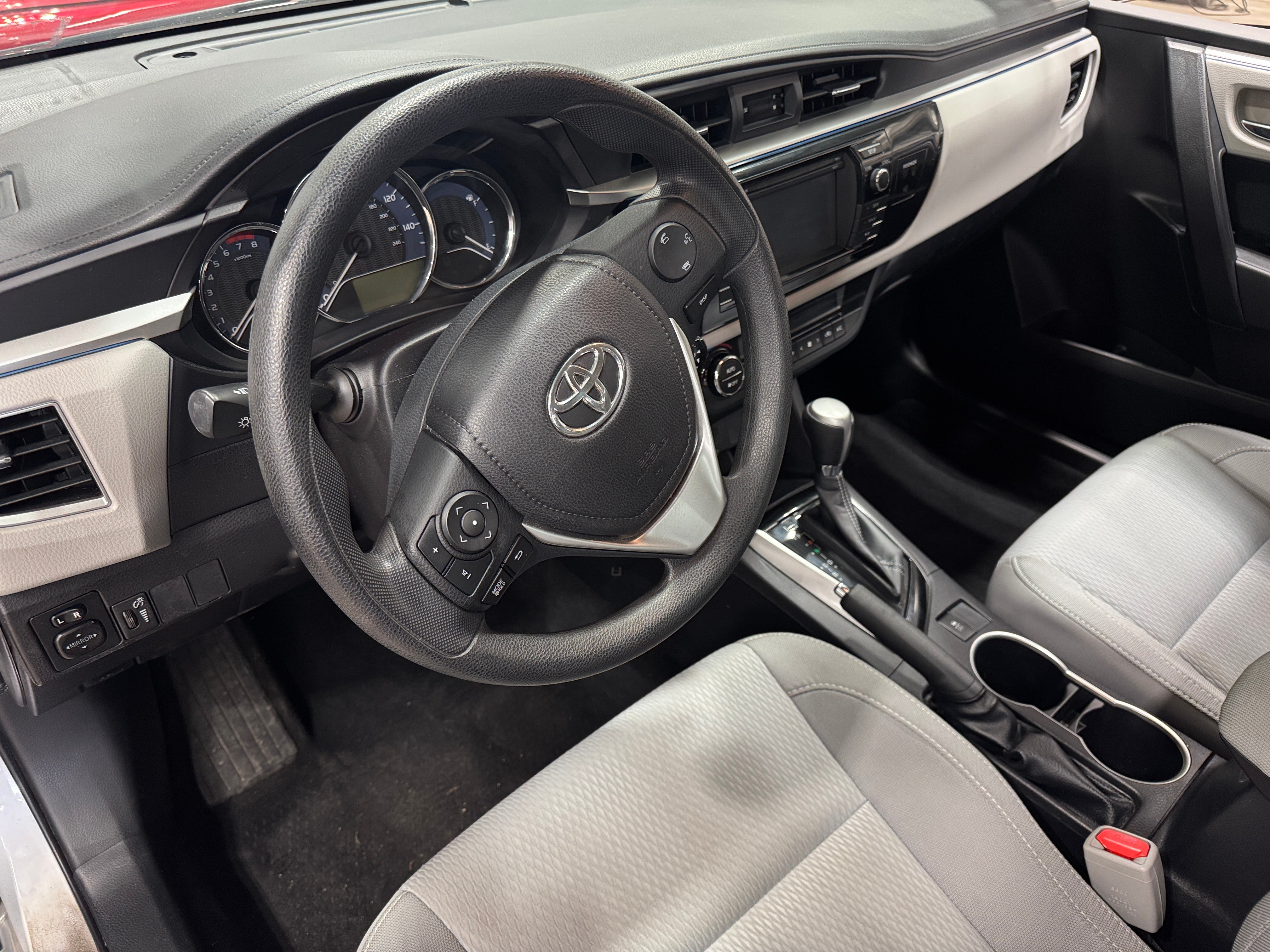 2016 Toyota Corolla LE 3