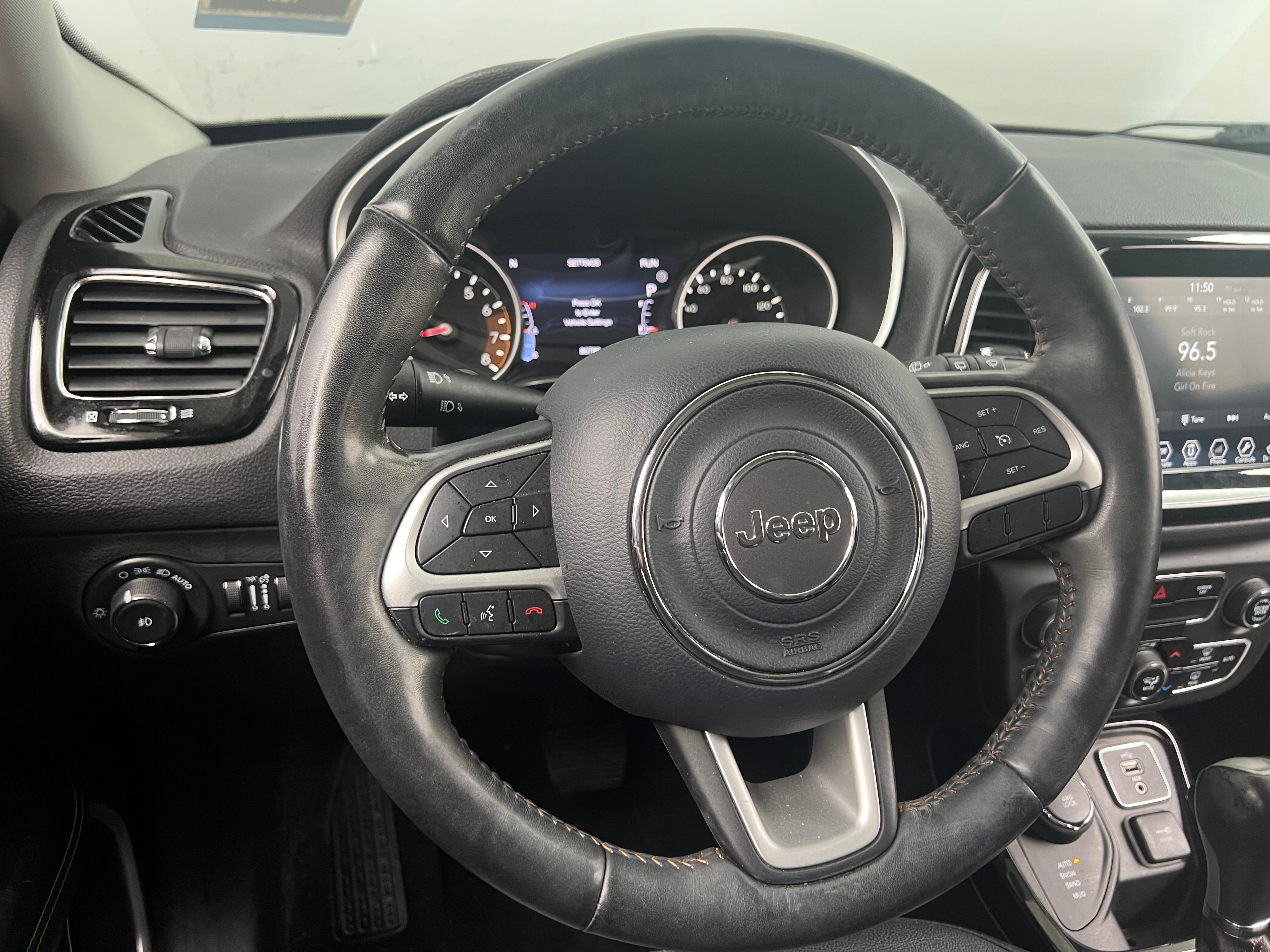 2018 Jeep Compass Limited 4