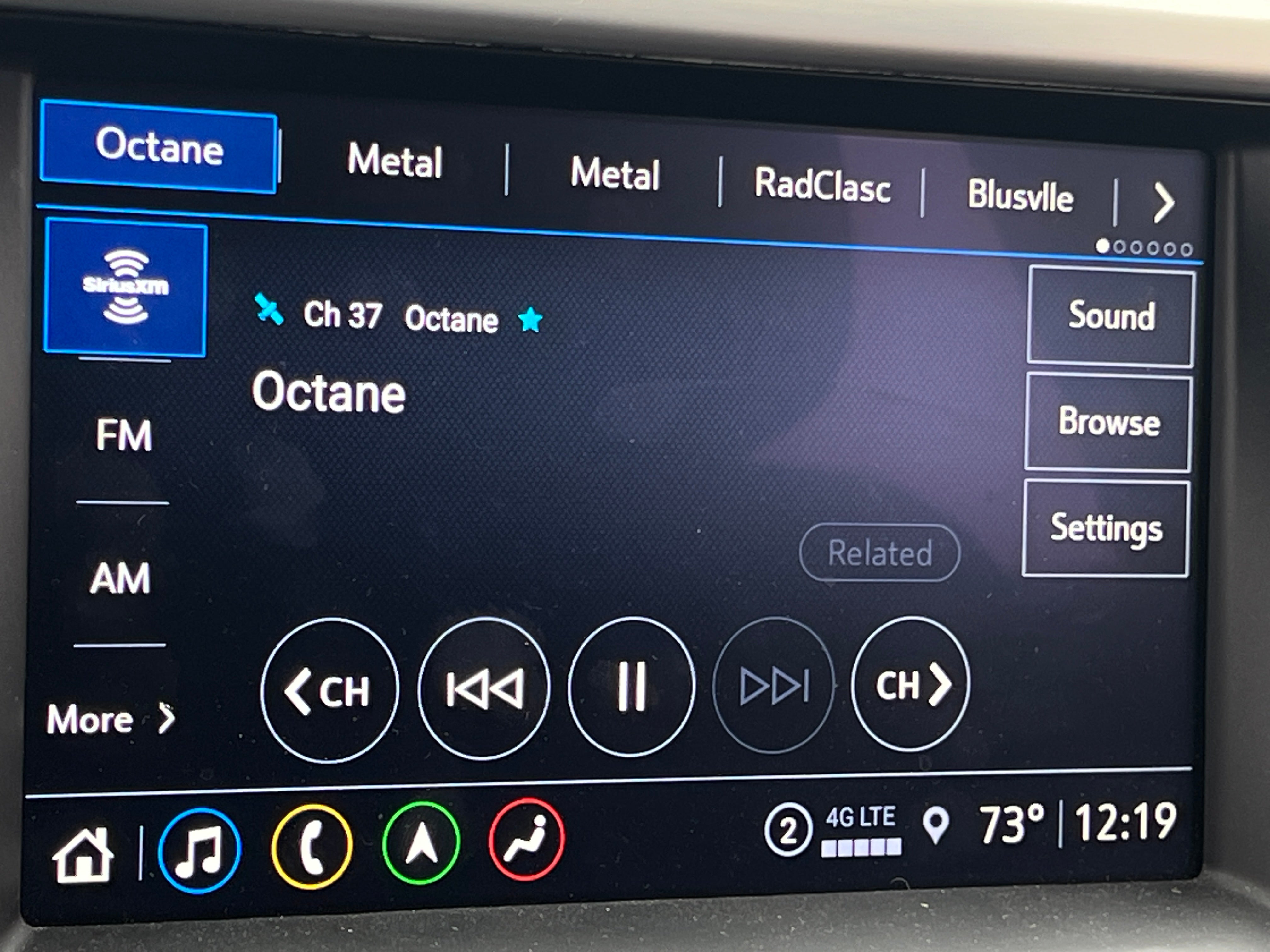 2023 GMC Acadia SLT 3