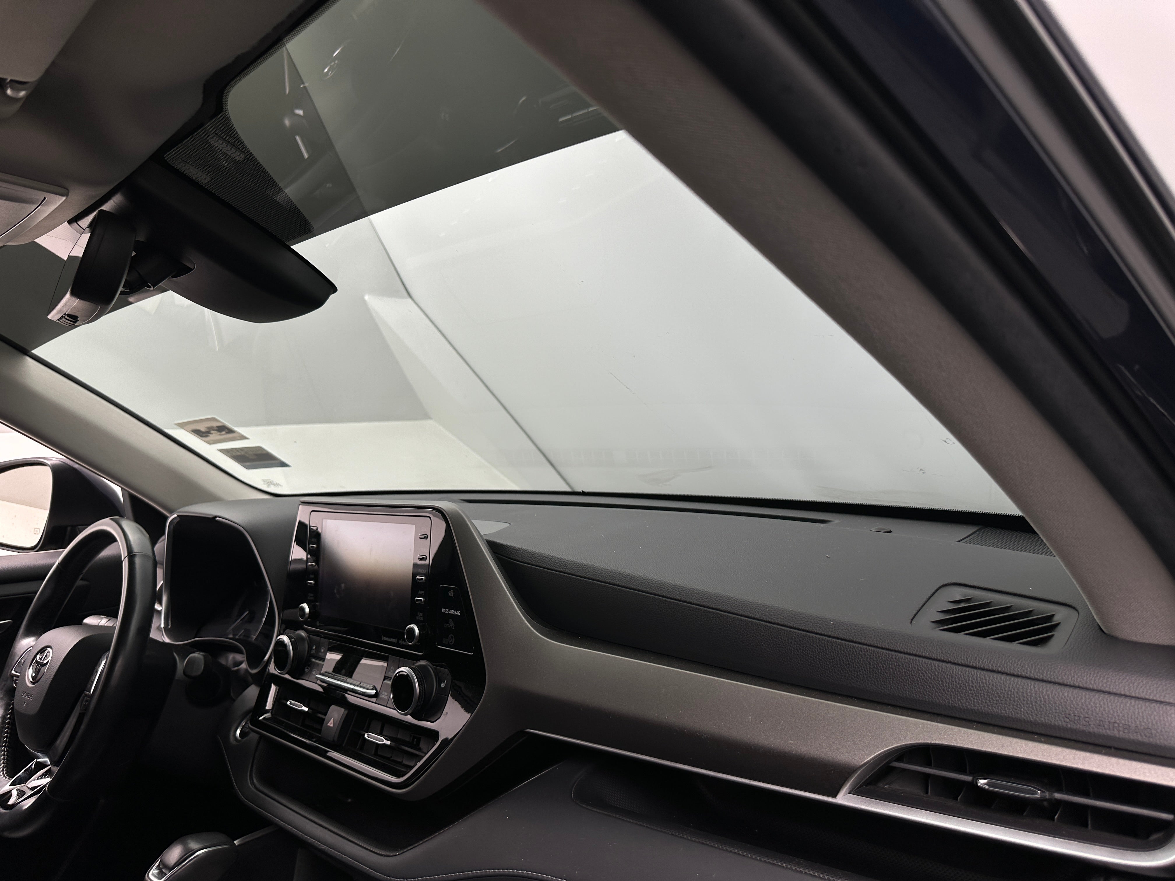 2021 Toyota Highlander XLE 2