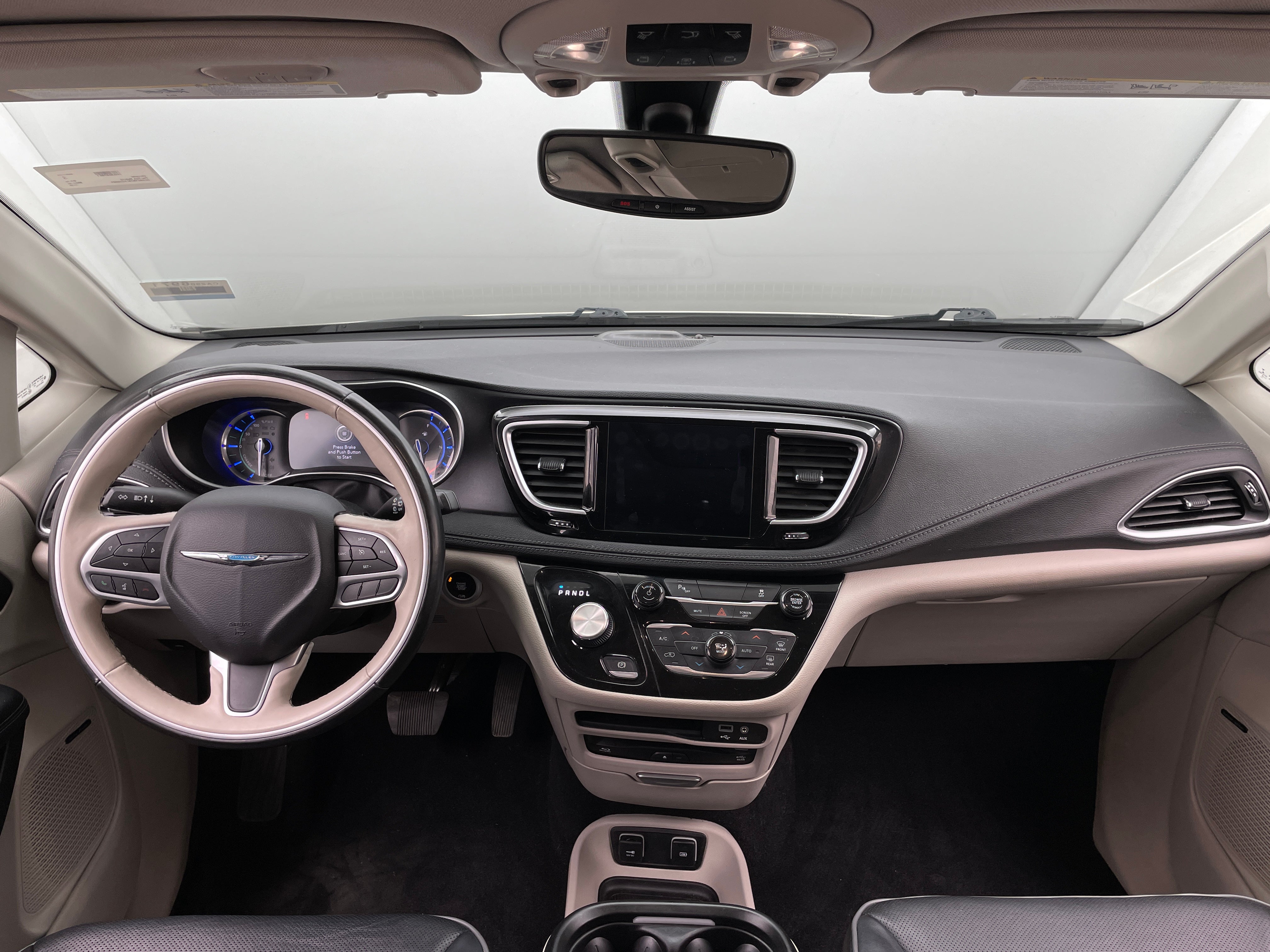 2020 Chrysler Pacifica Hybrid Limited 2