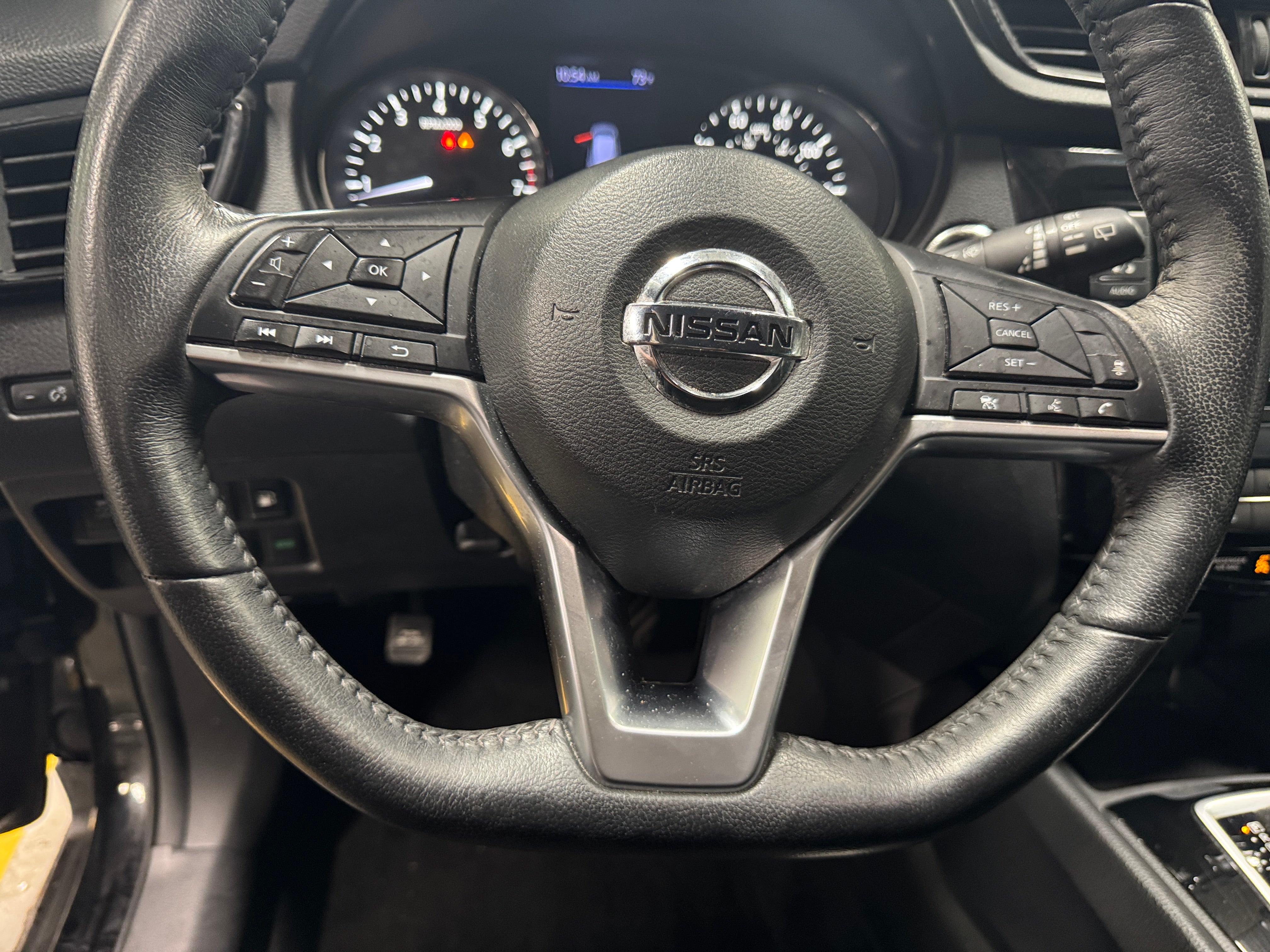 2018 Nissan Rogue SV 5