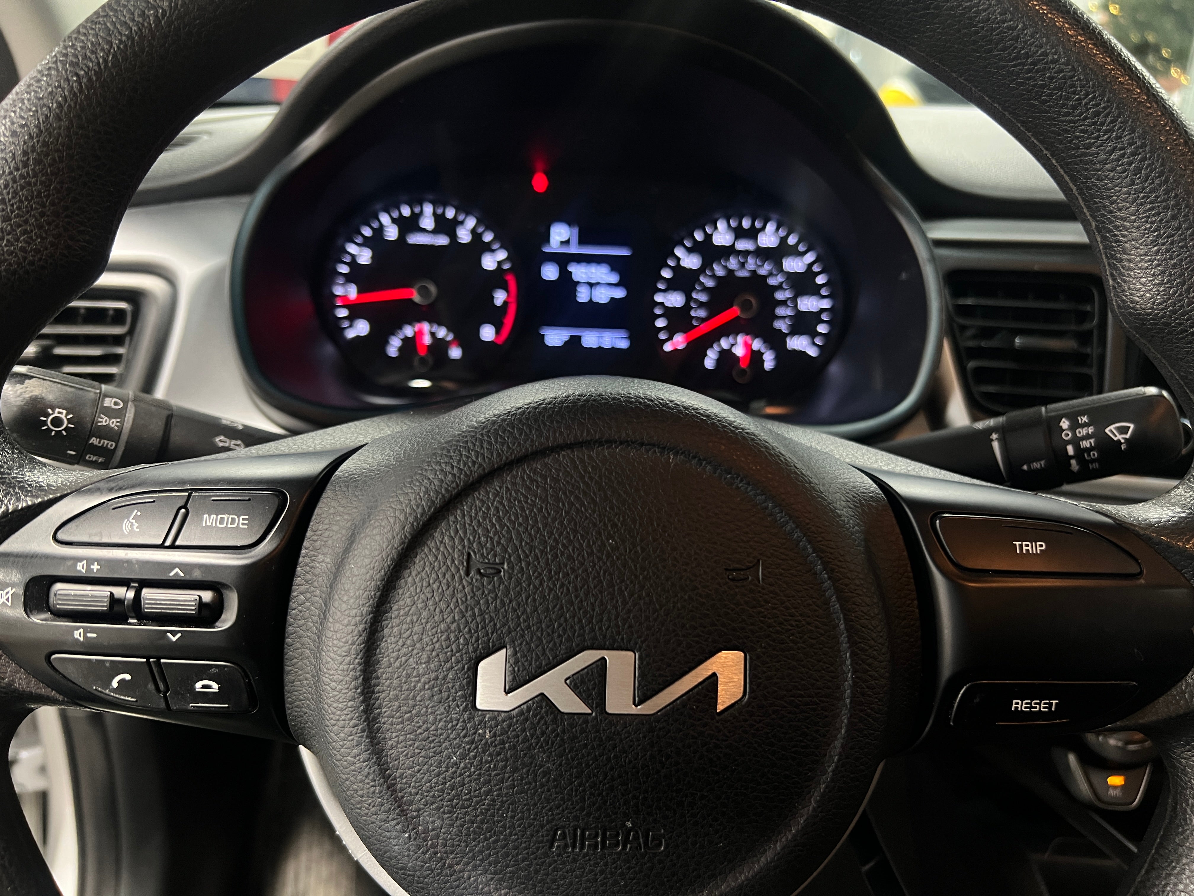 2022 Kia Rio LX 5