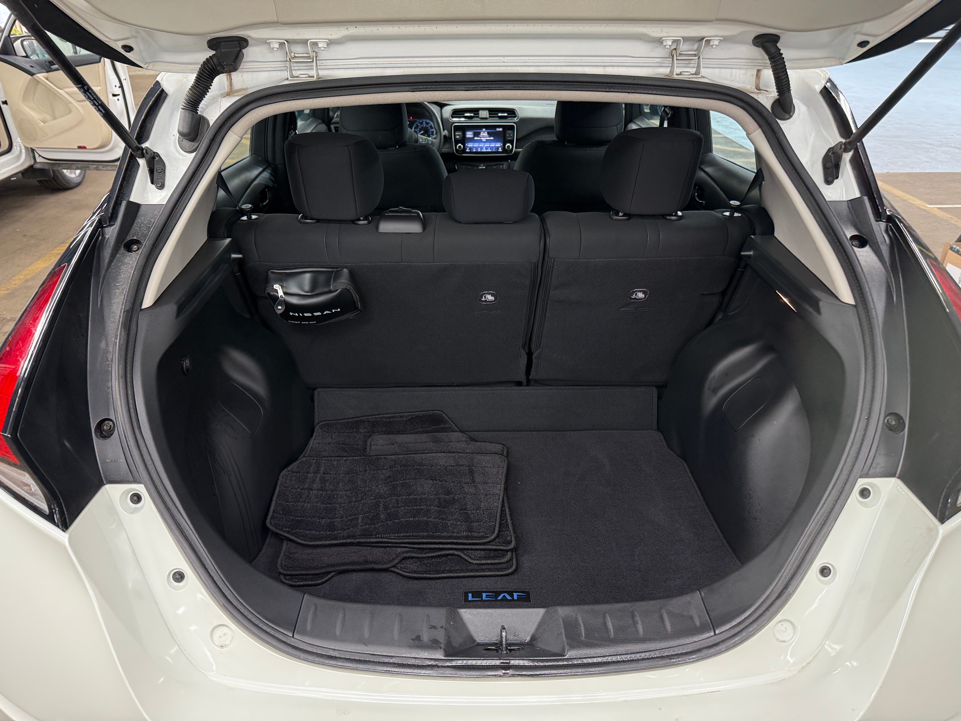 2024 Nissan Leaf SV Plus 7