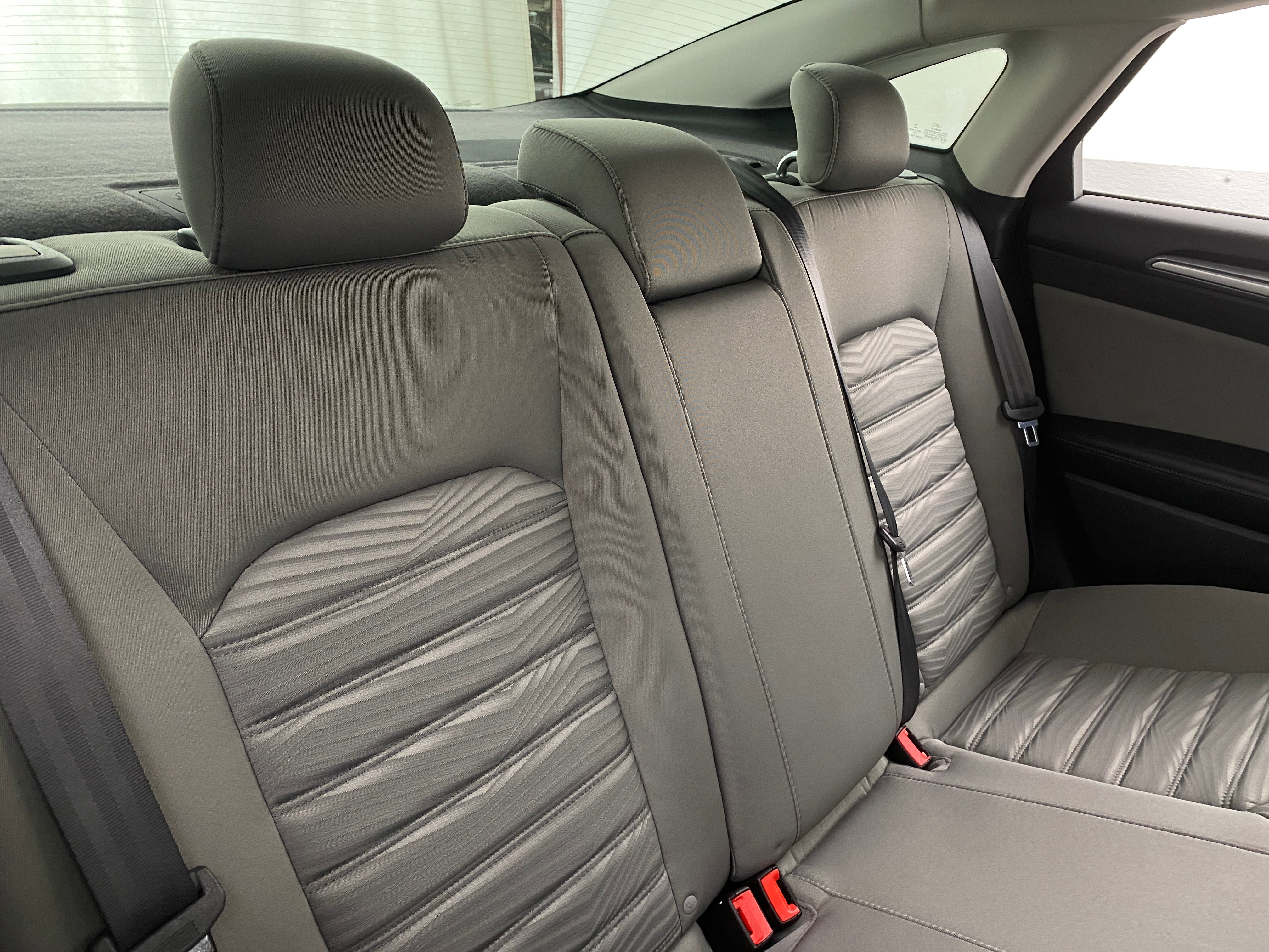 2016 Ford Fusion  6