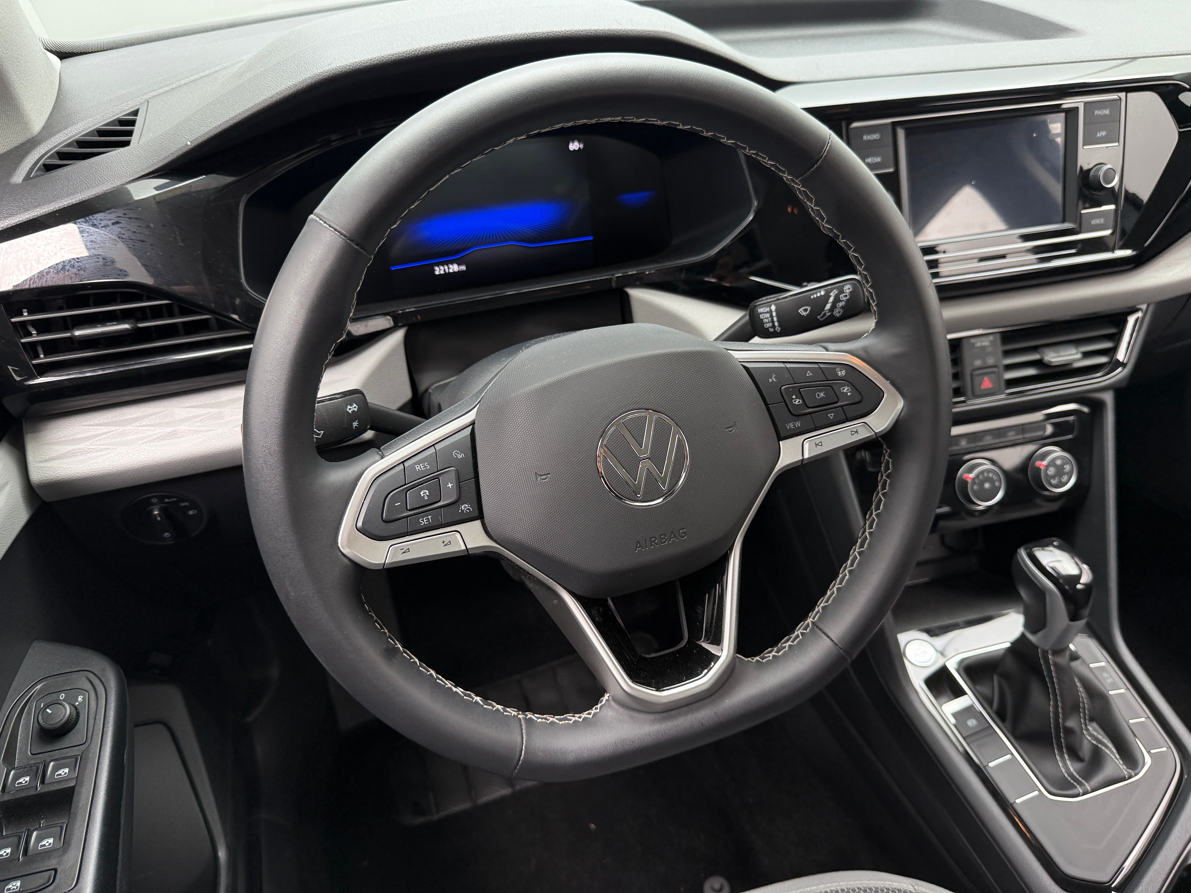 2024 Volkswagen Taos S 5