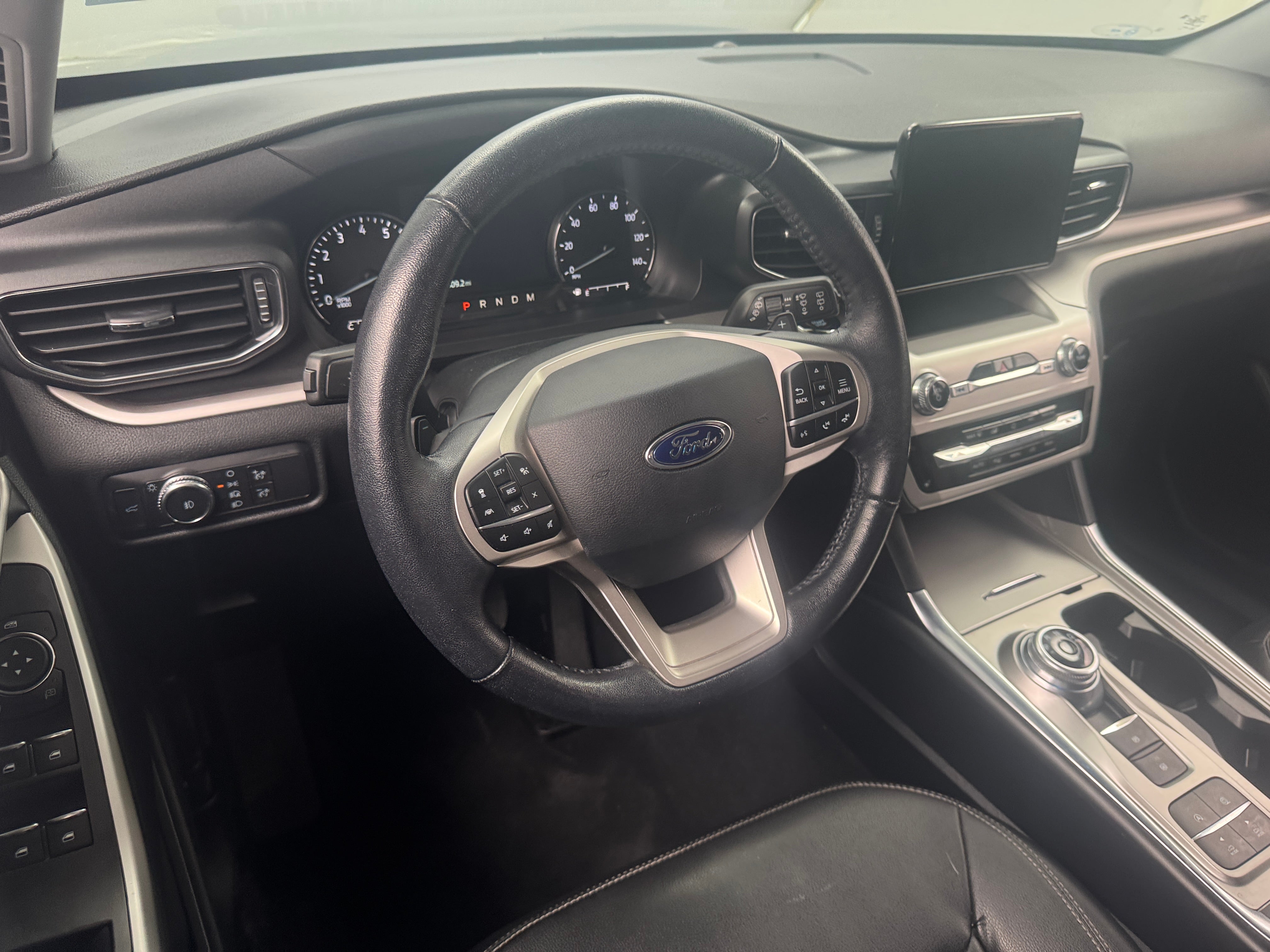 2021 Ford Explorer XLT 4