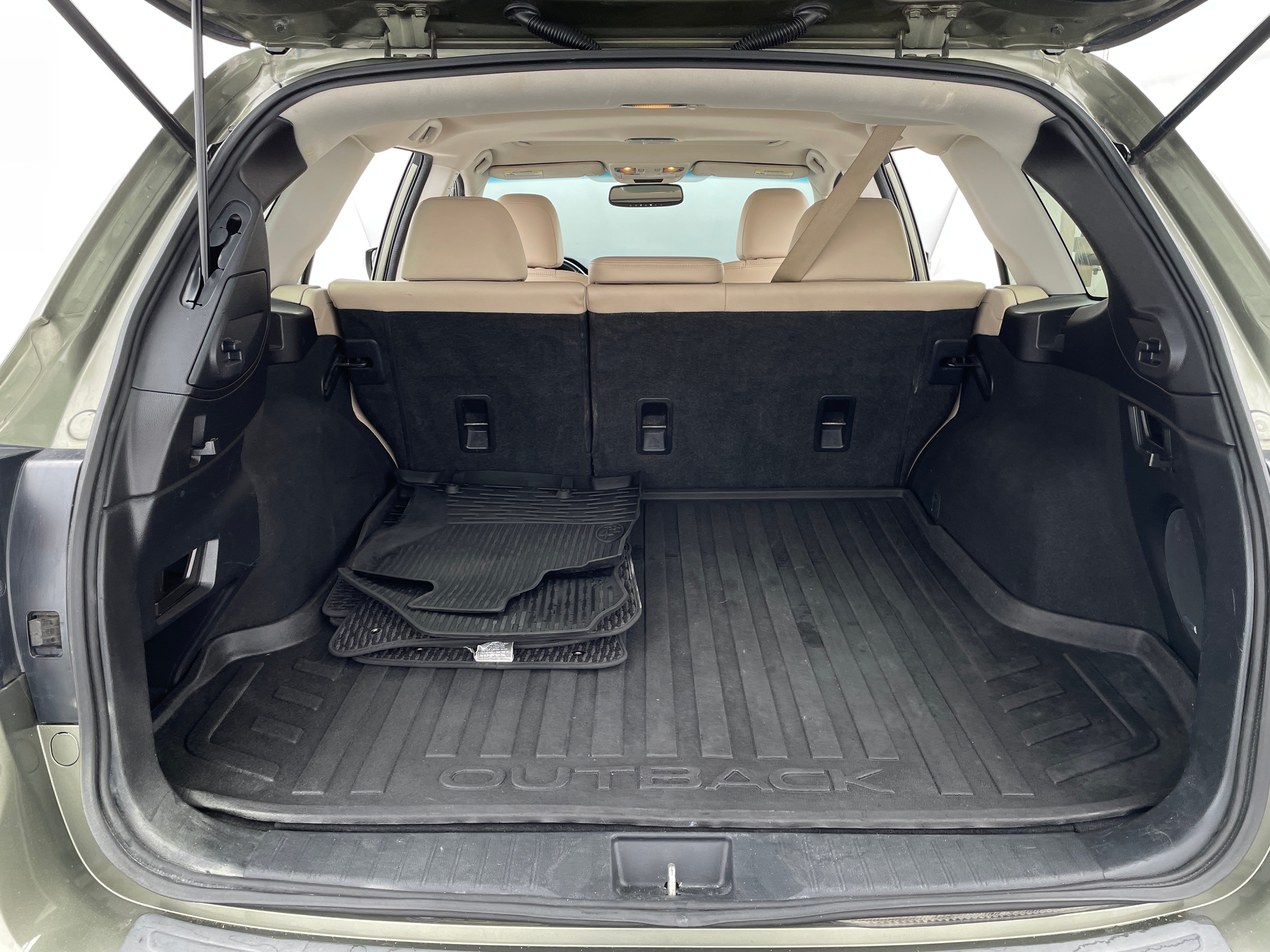 2016 Subaru Outback 2.5i Limited 6