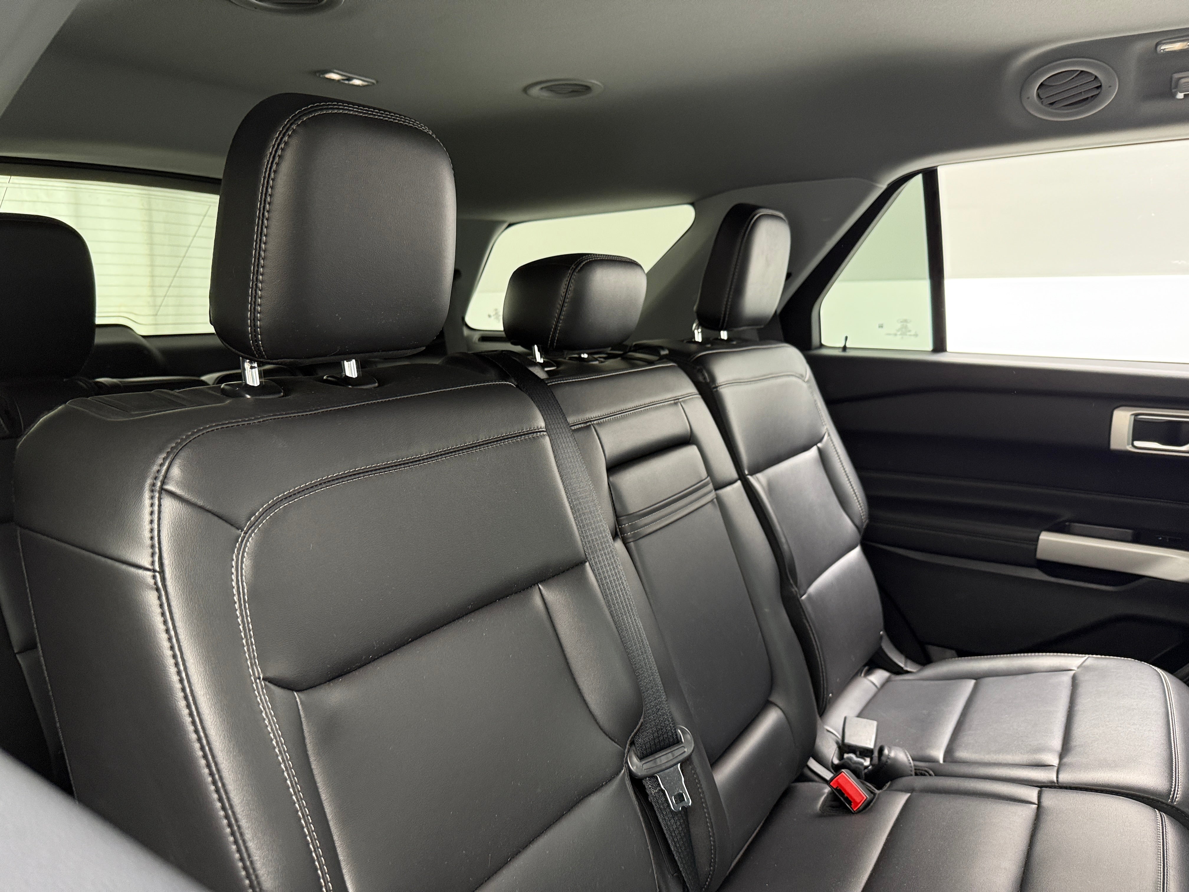2024 Ford Explorer XLT 6