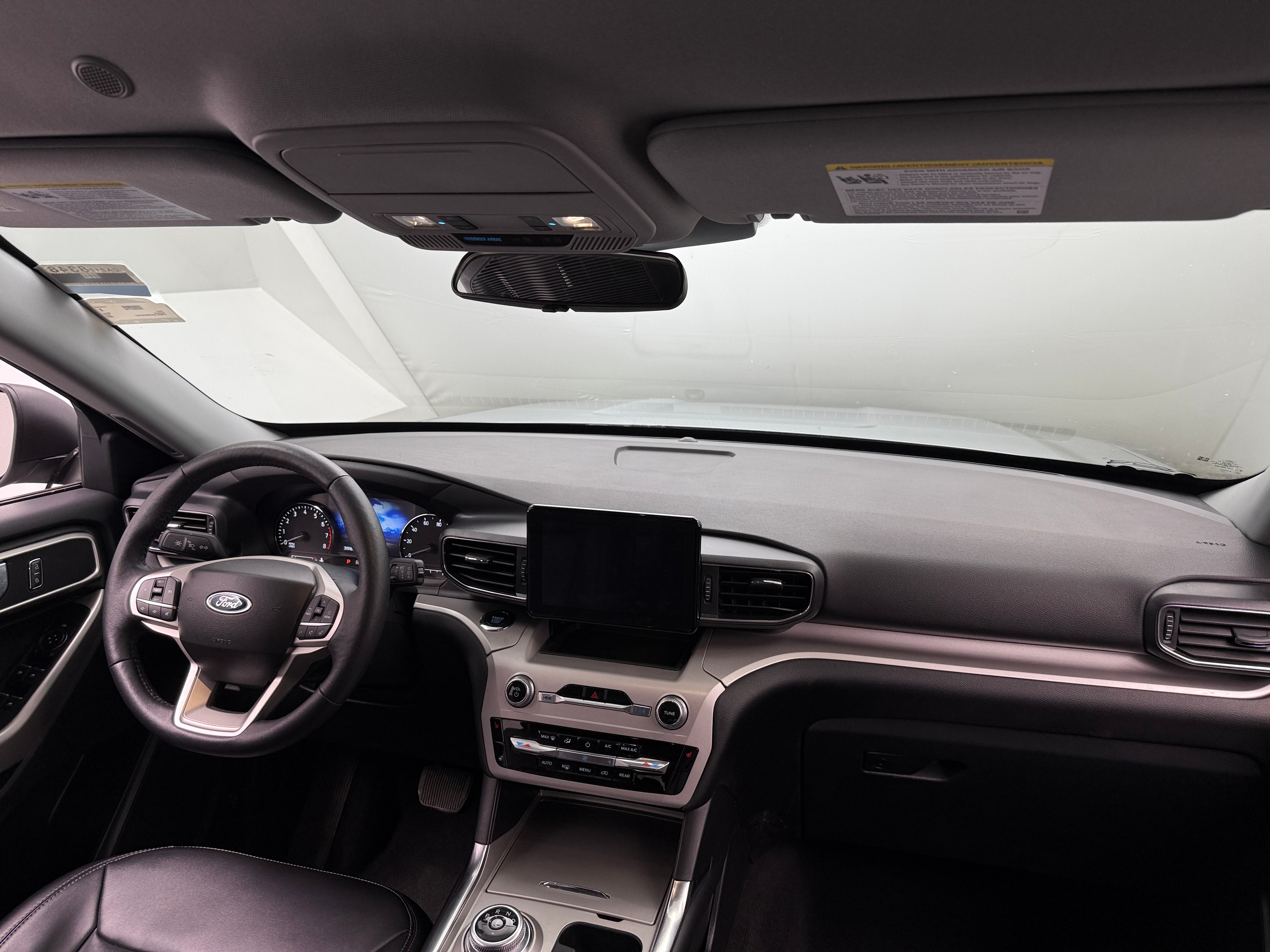 2024 Ford Explorer XLT 3