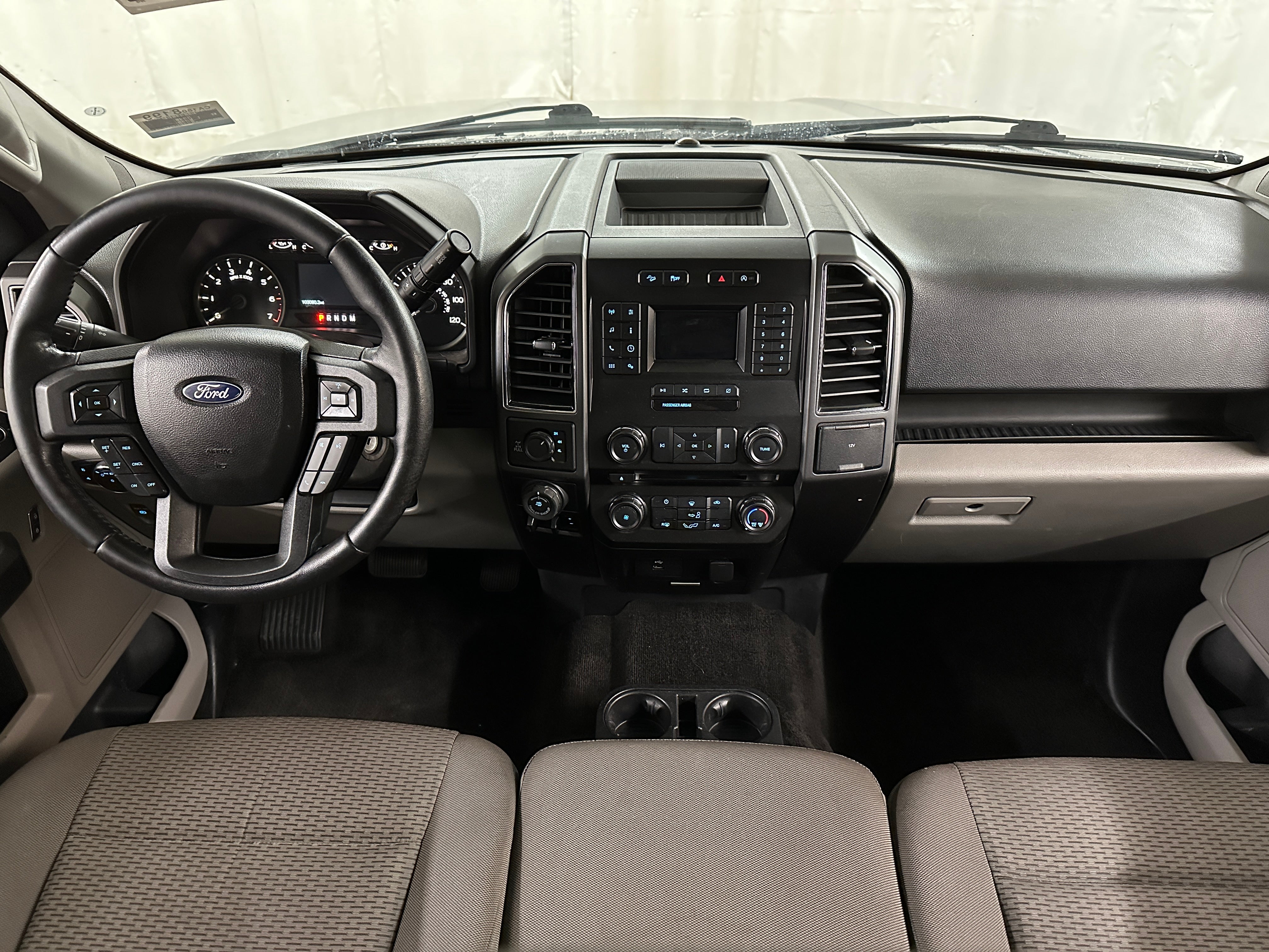 2018 Ford Econoline E-150 3