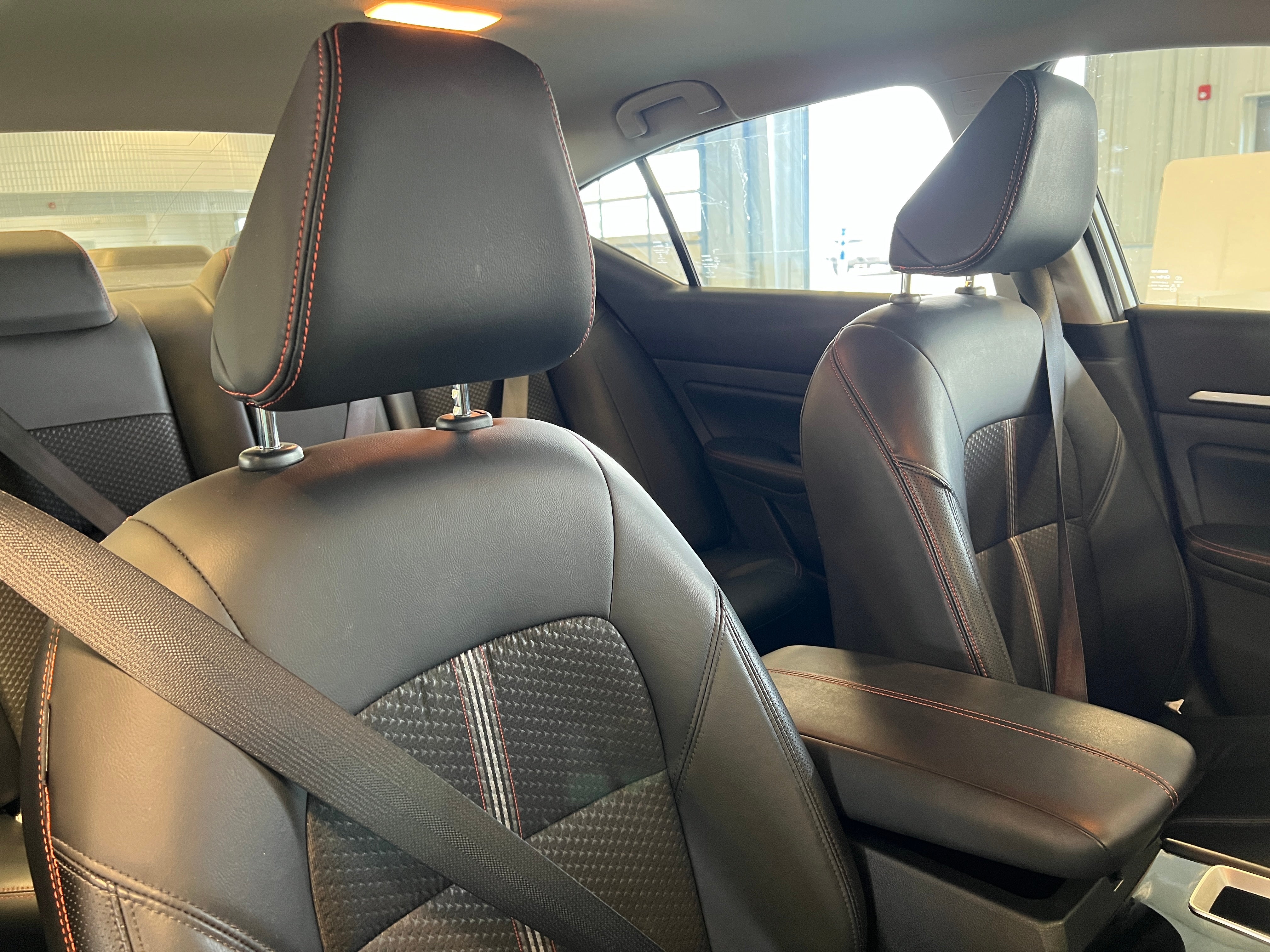 2024 Nissan Altima SR 2