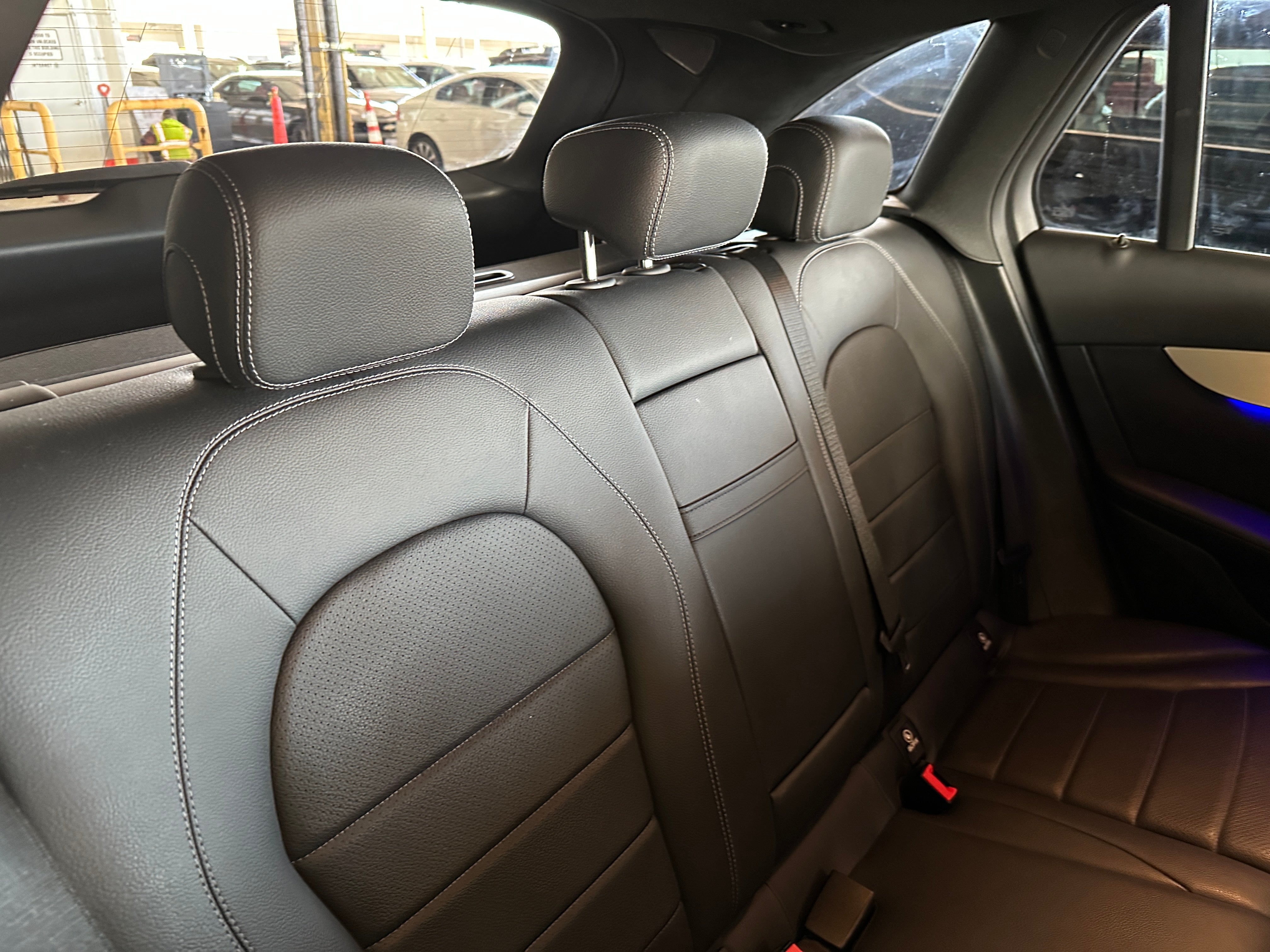 2021 Mercedes-Benz GLC 300 5