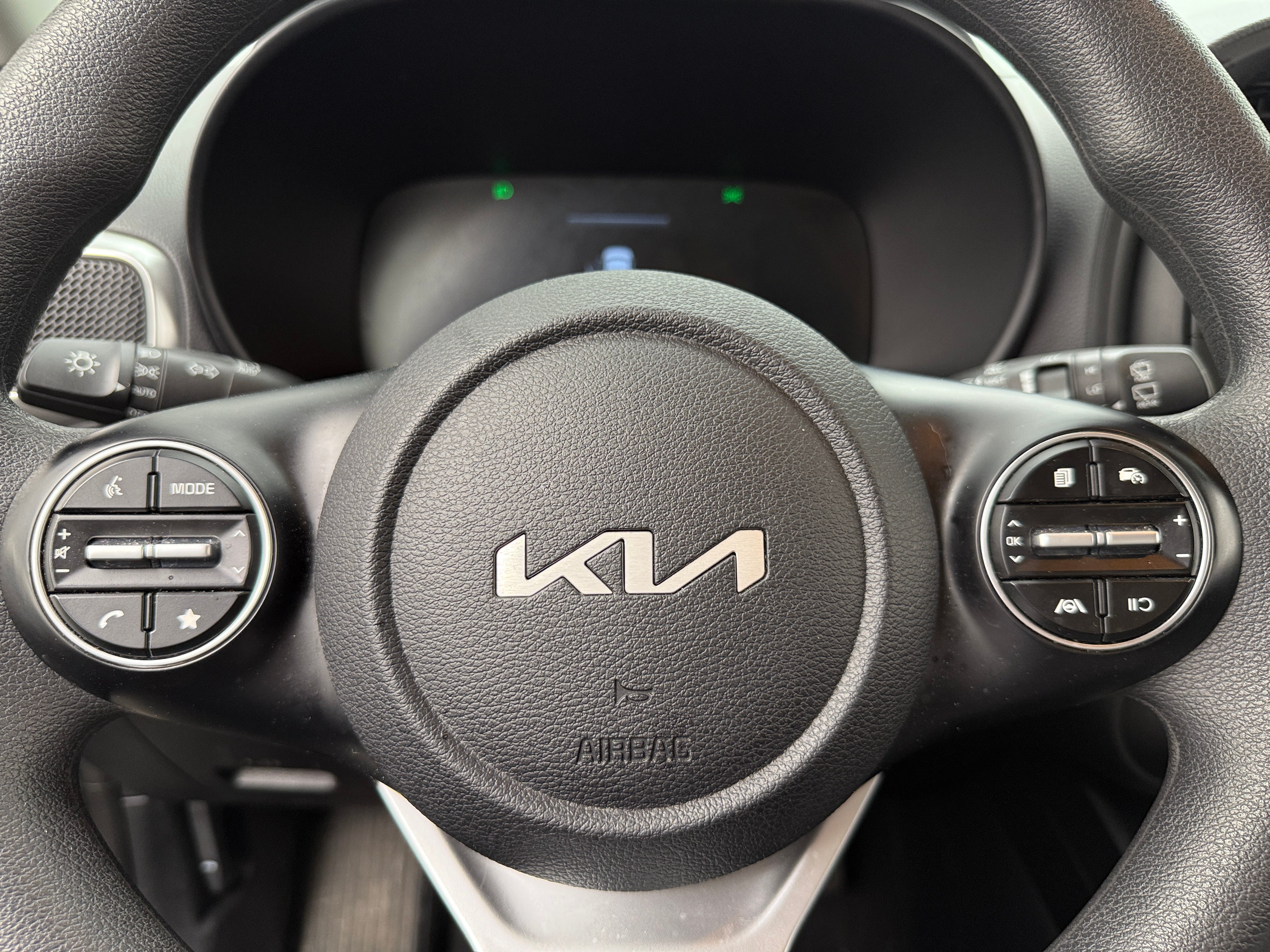 2023 Kia Soul LX 5