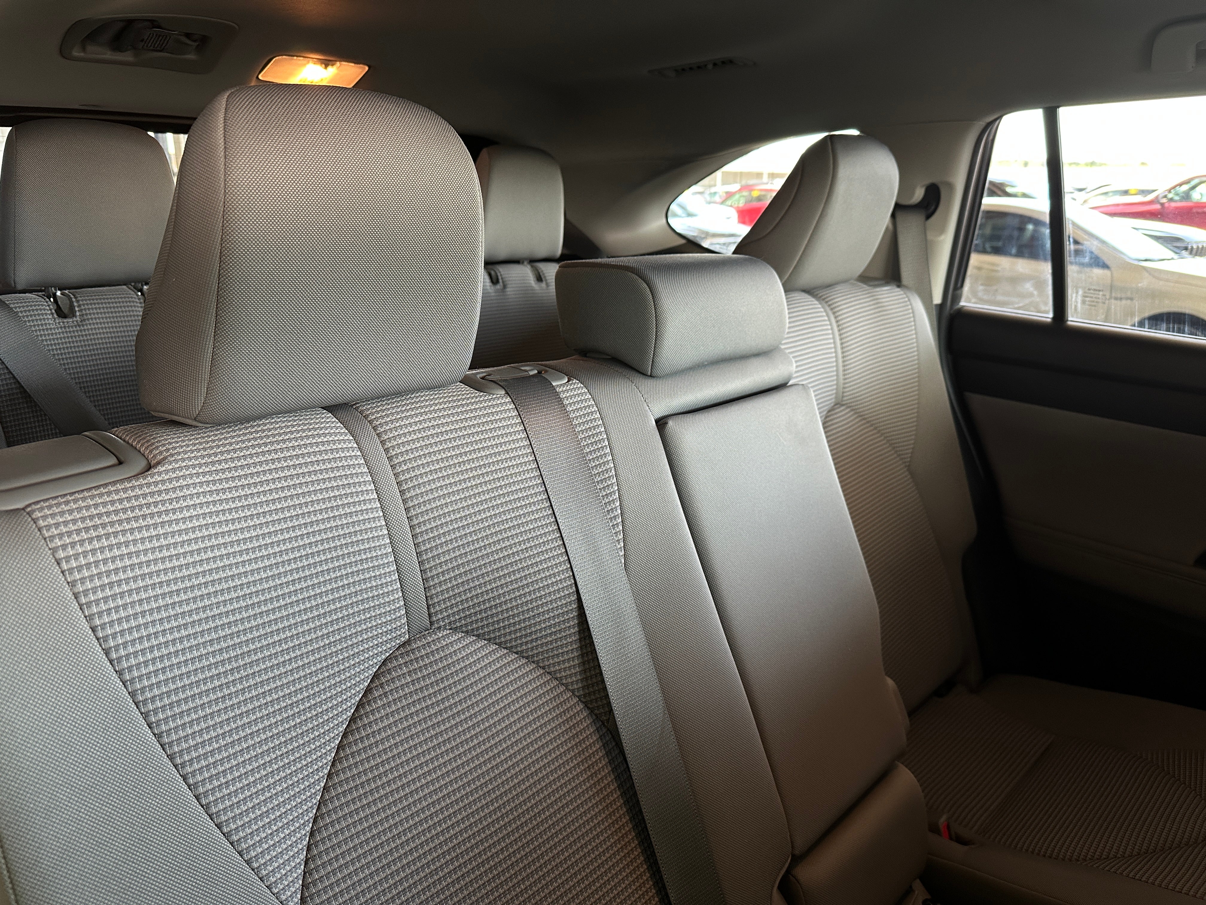 2023 Toyota Highlander LE 6