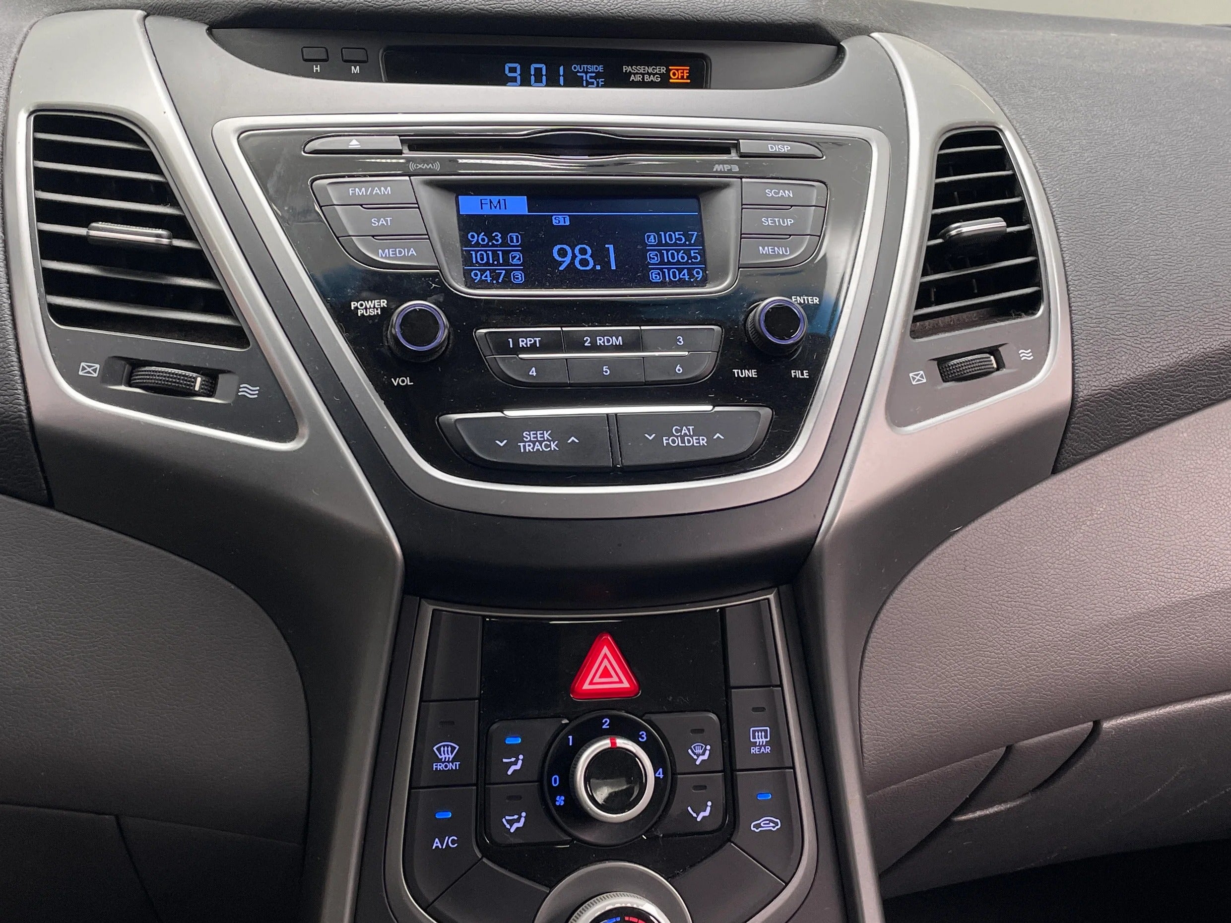 2015 Hyundai Elantra SE 4
