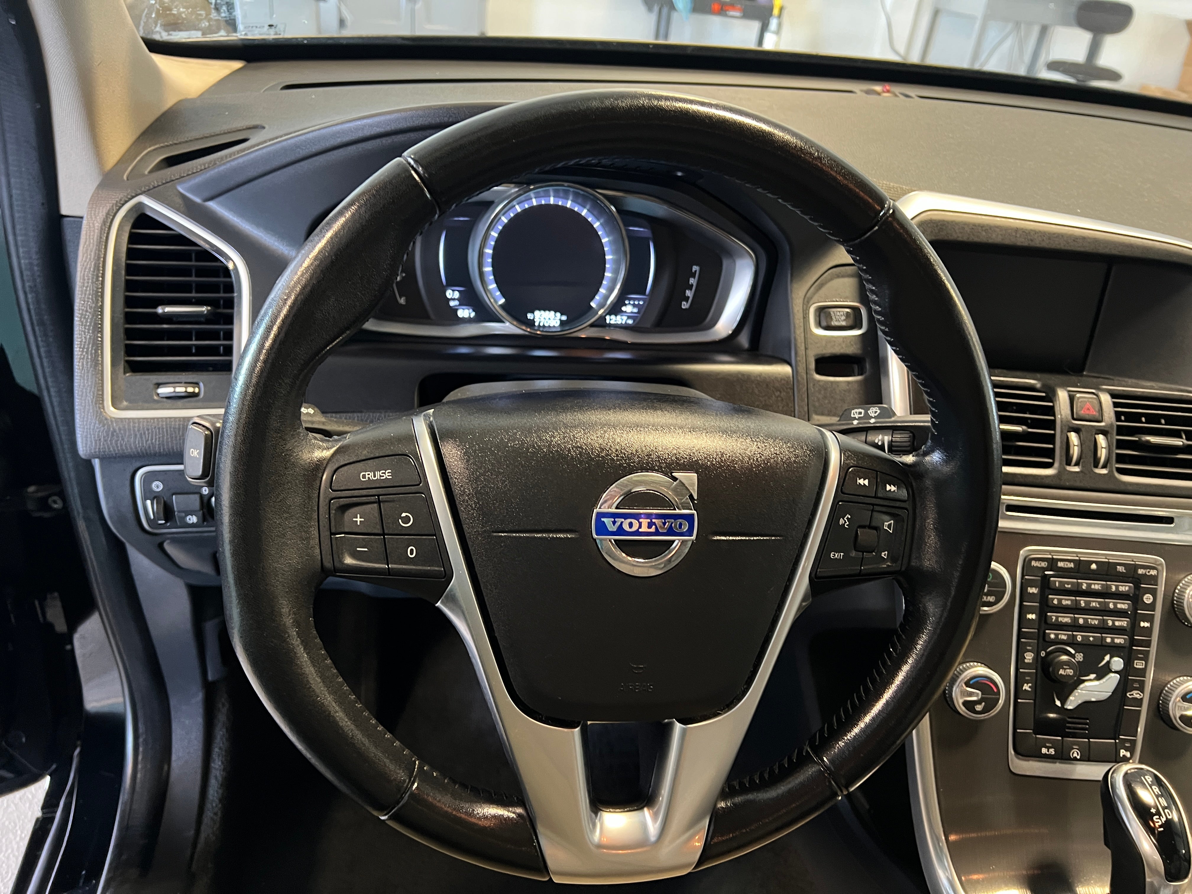2016 Volvo XC60 T6 4