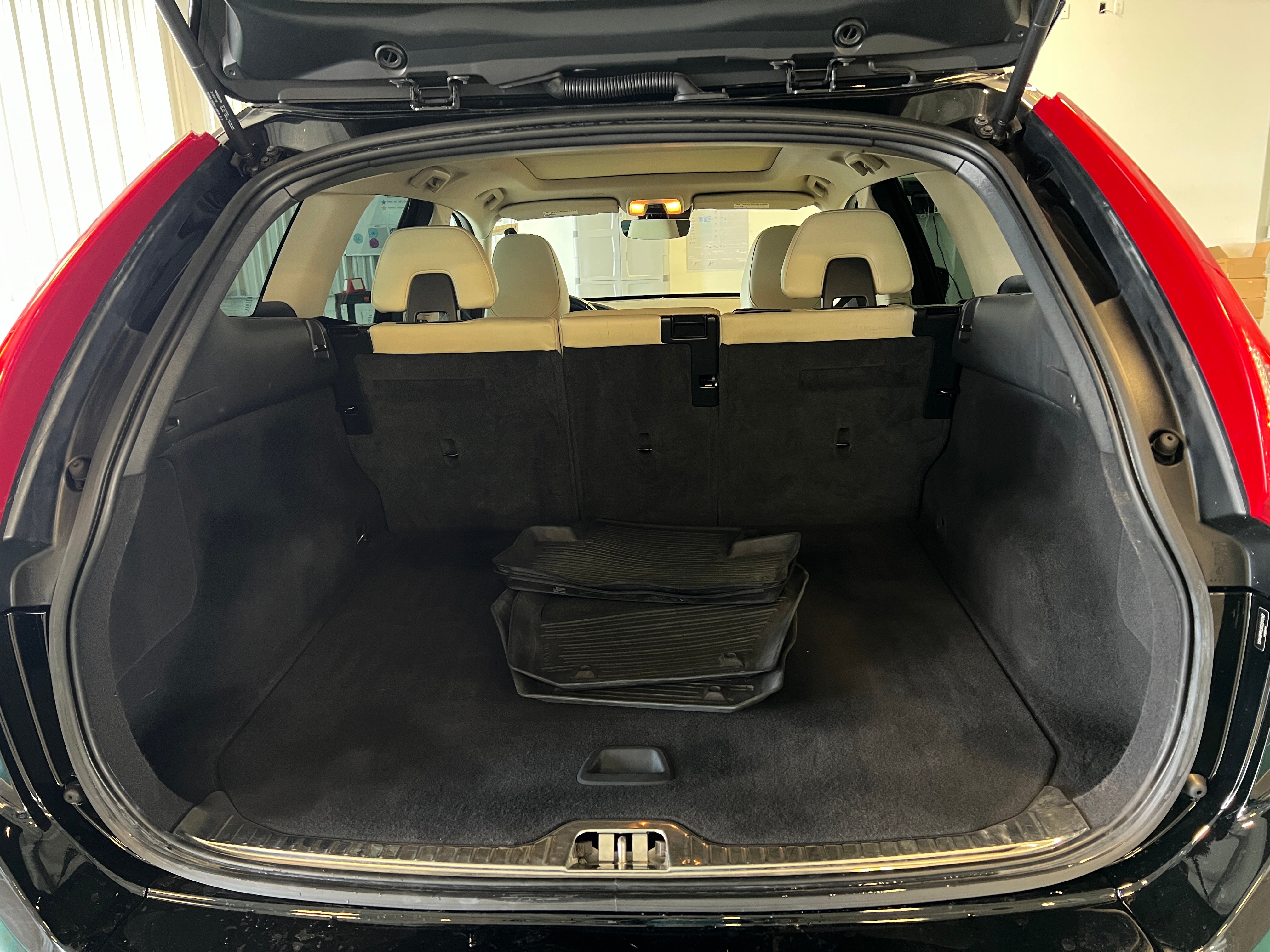 2016 Volvo XC60 T6 6