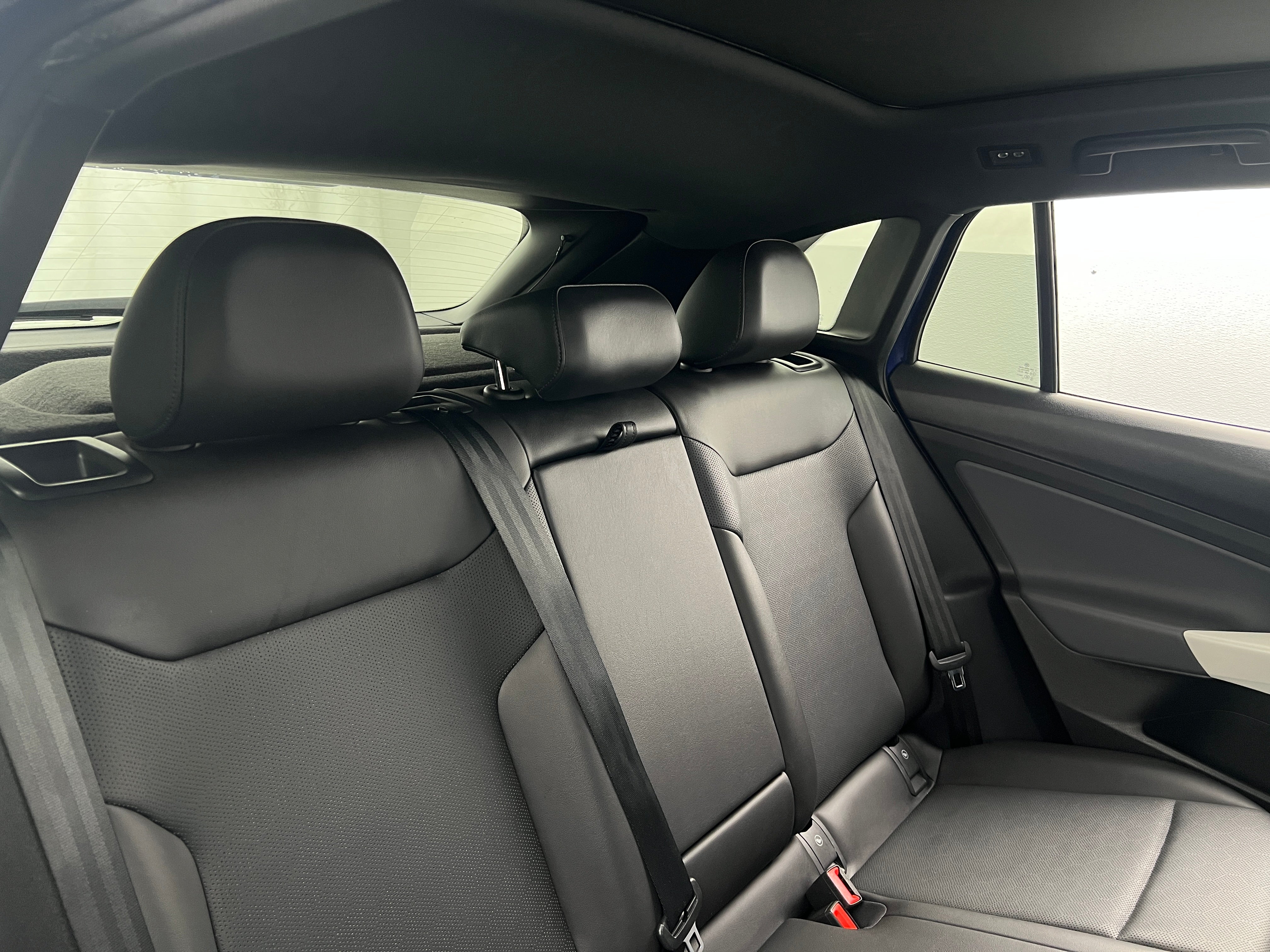 2021 Volkswagen ID.4 S 5
