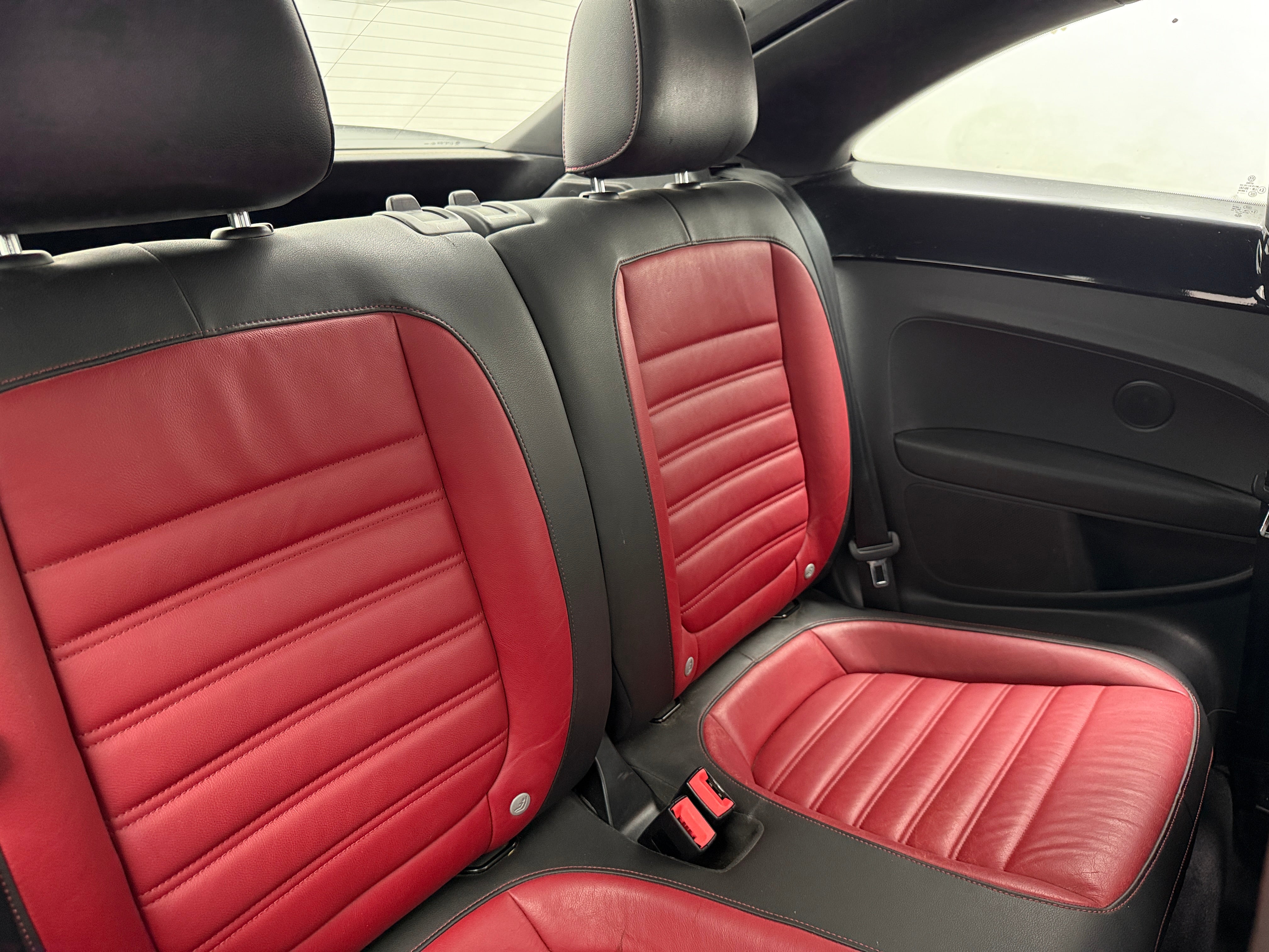 2013 Volkswagen Beetle  5