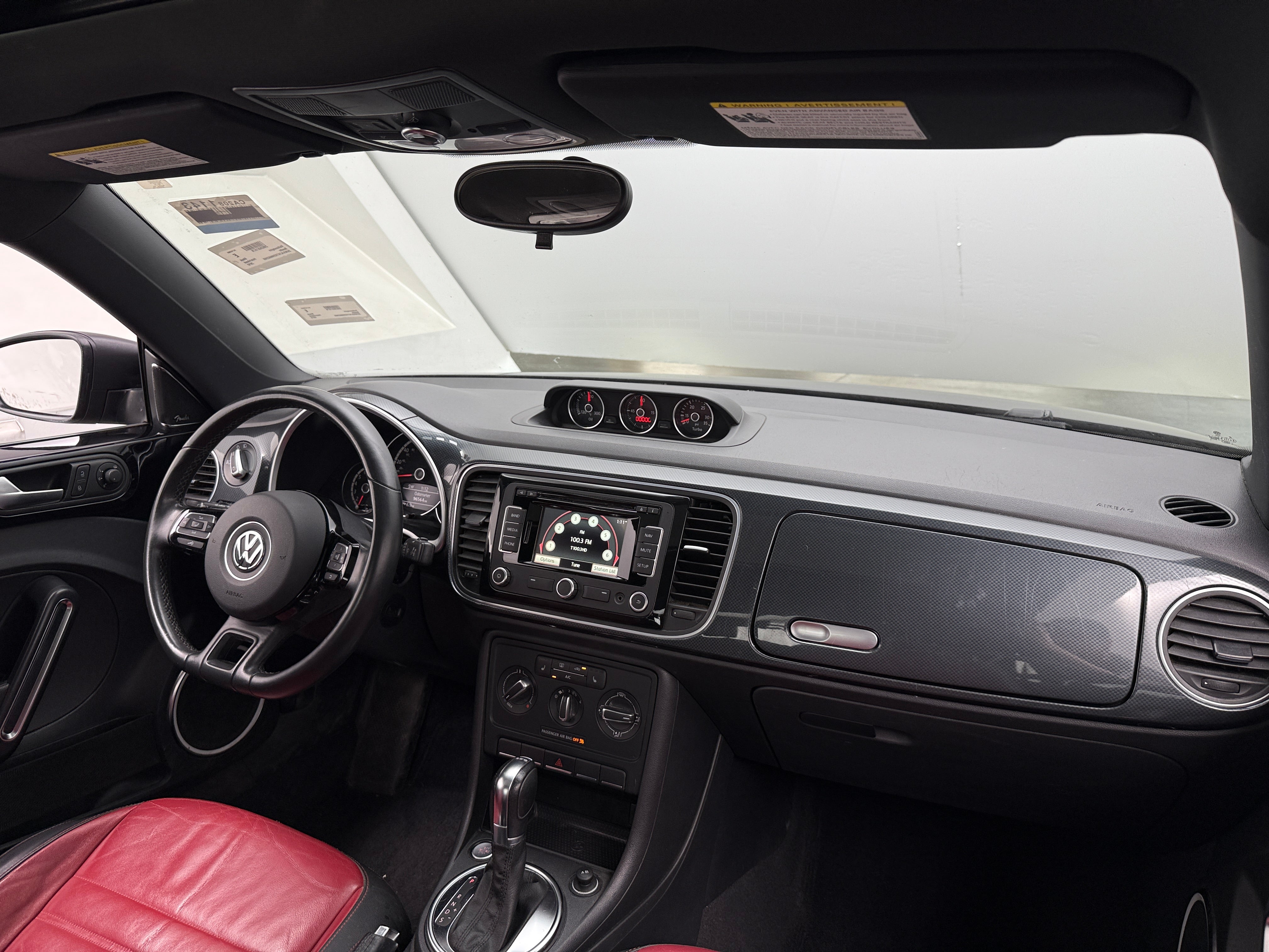 2013 Volkswagen Beetle  2