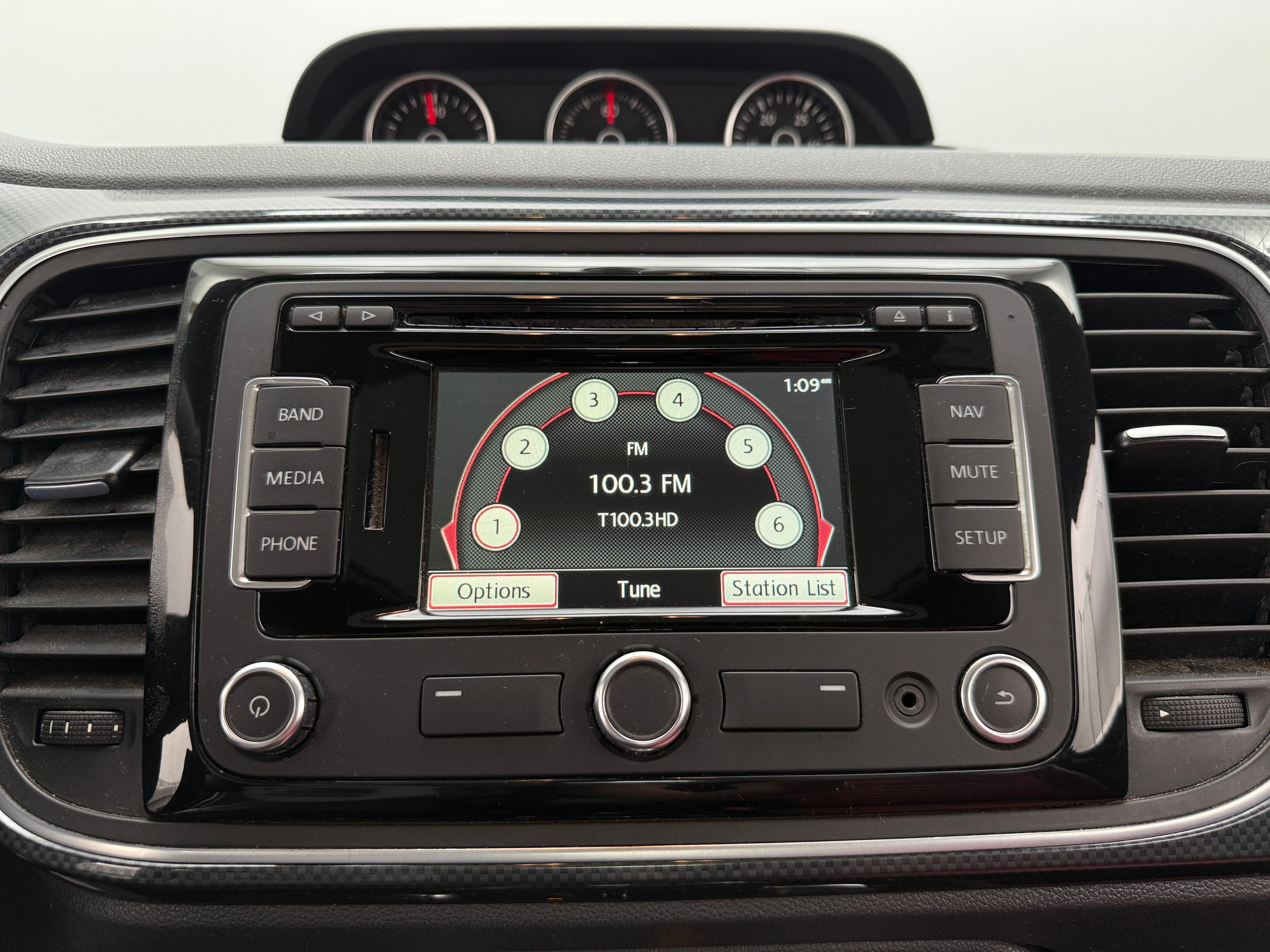 2013 Volkswagen Beetle  3