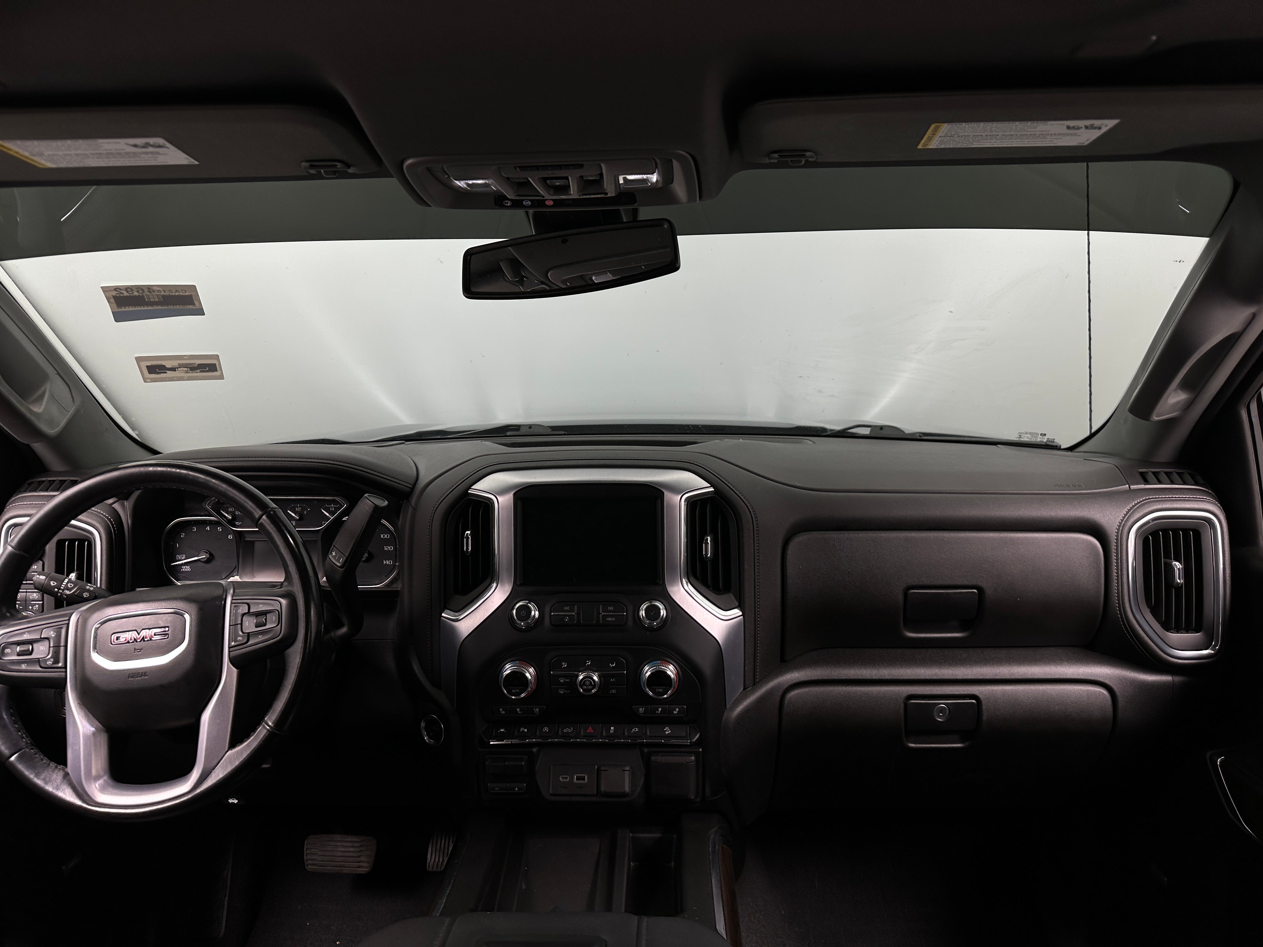 2021 GMC Sierra 1500 SLT 2
