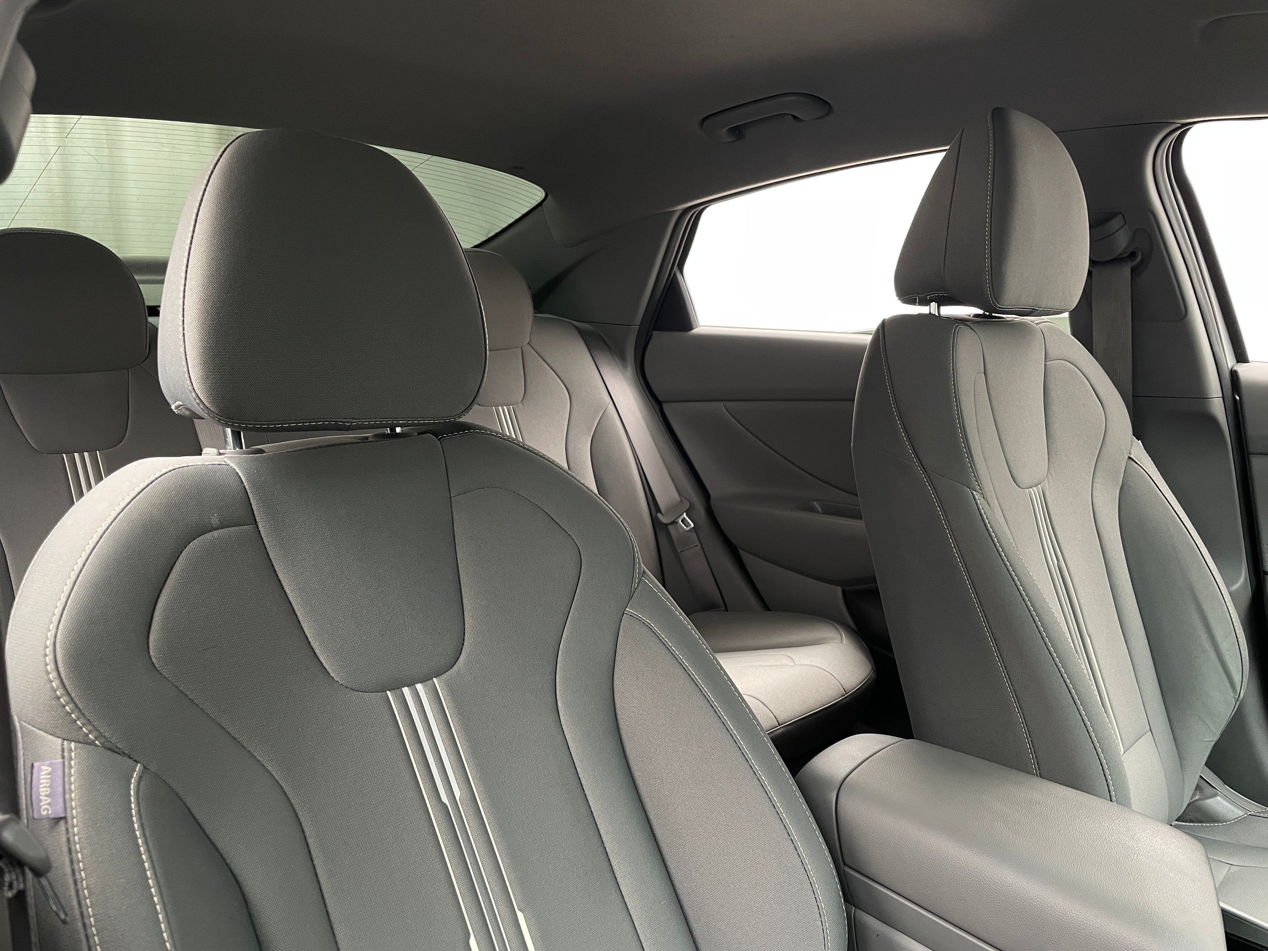 2021 Hyundai Elantra SEL 2