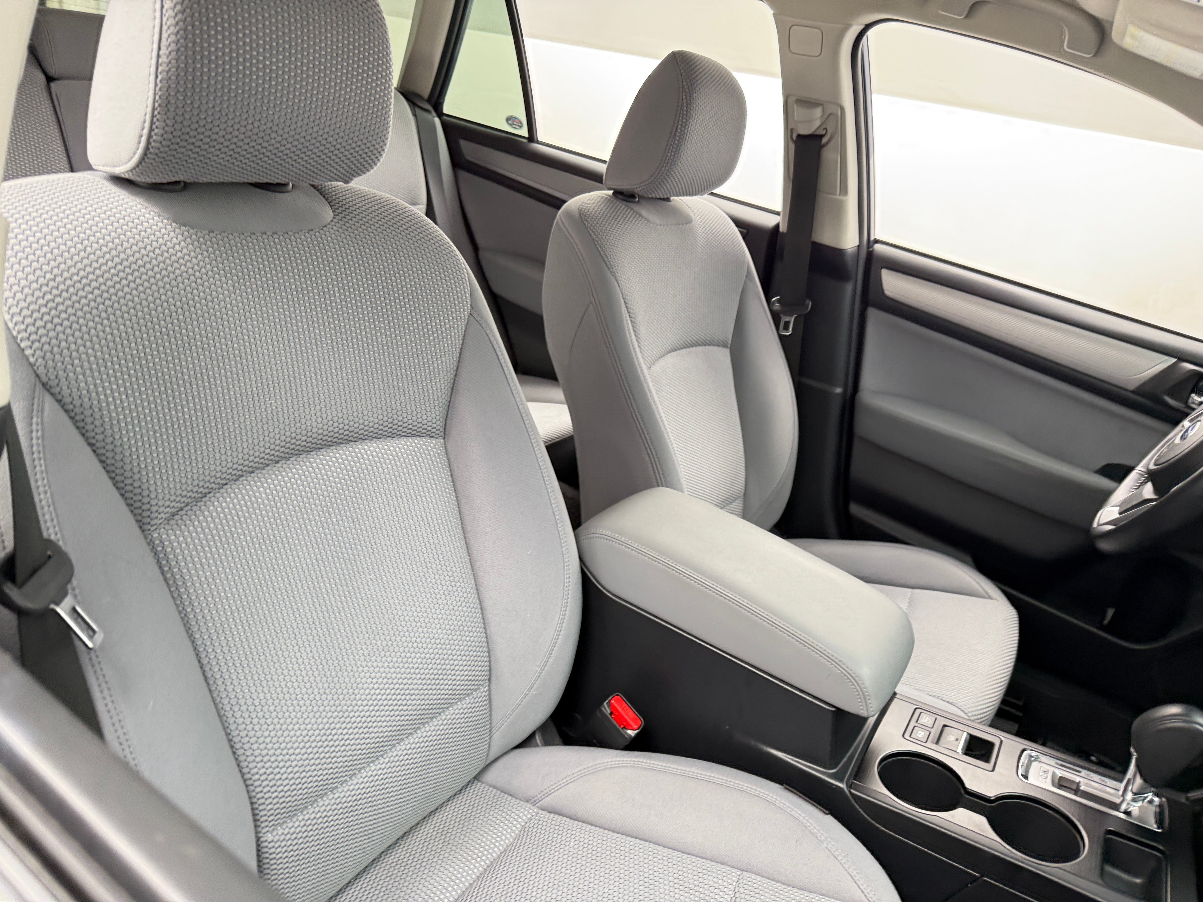 2018 Subaru Outback Premium 2