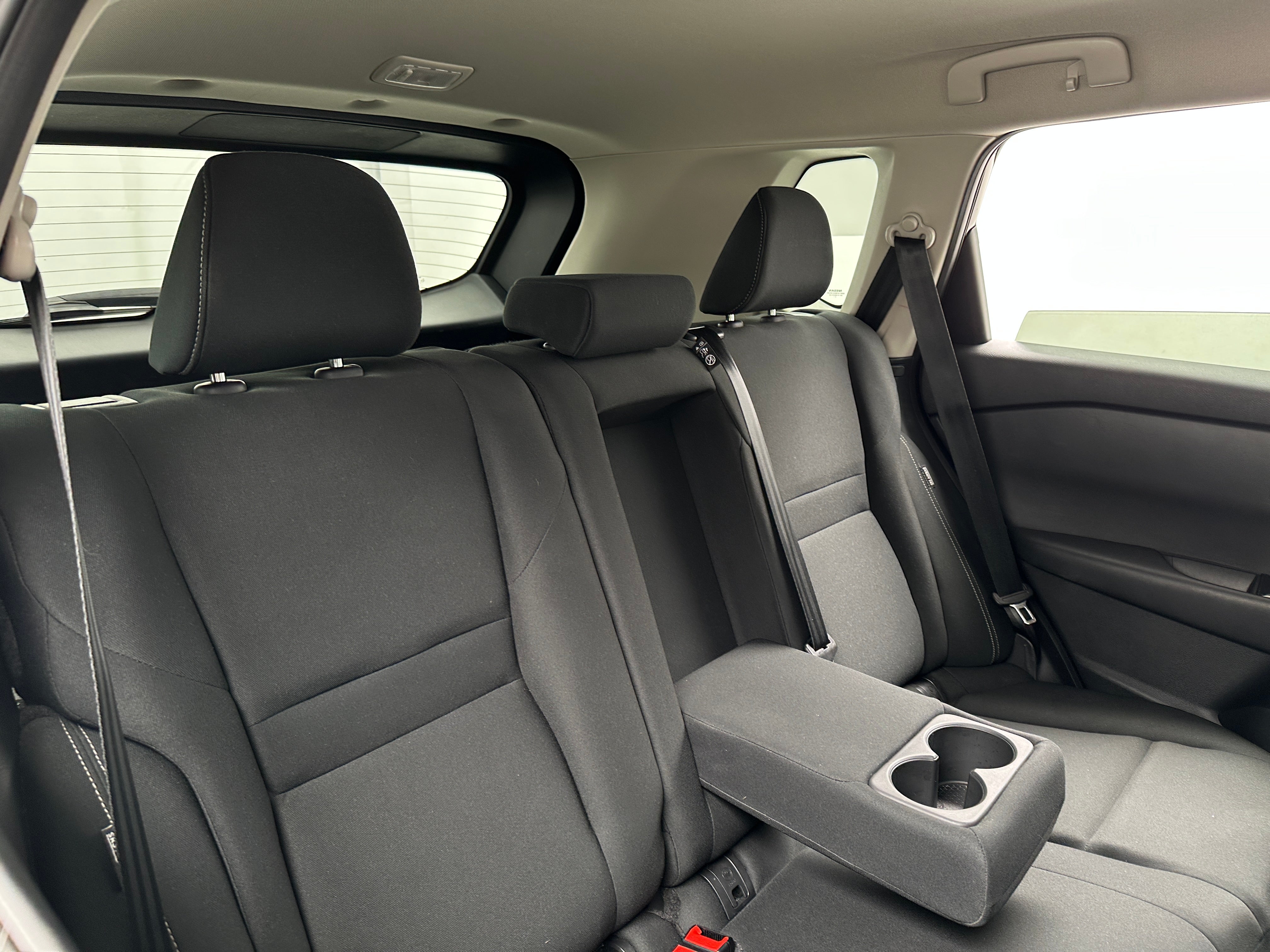 2024 Nissan Rogue S 6