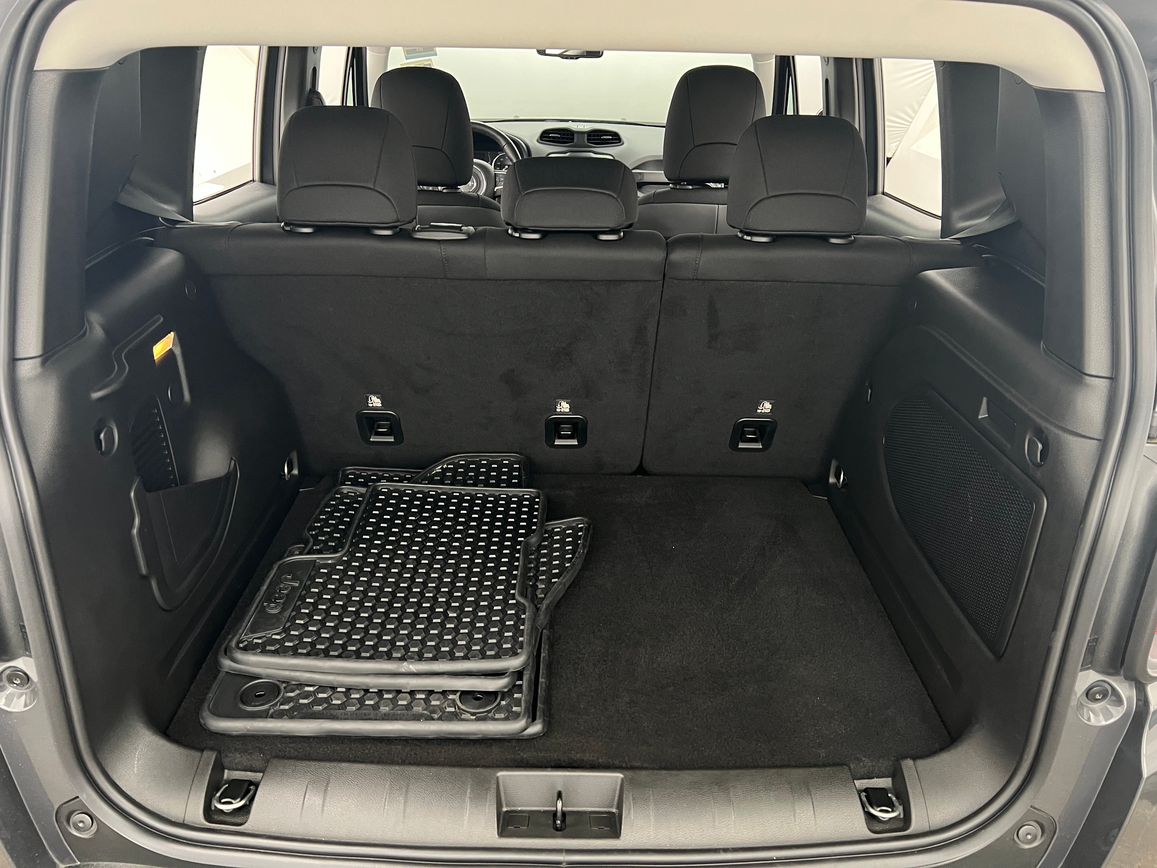 2023 Jeep Renegade Latitude 7