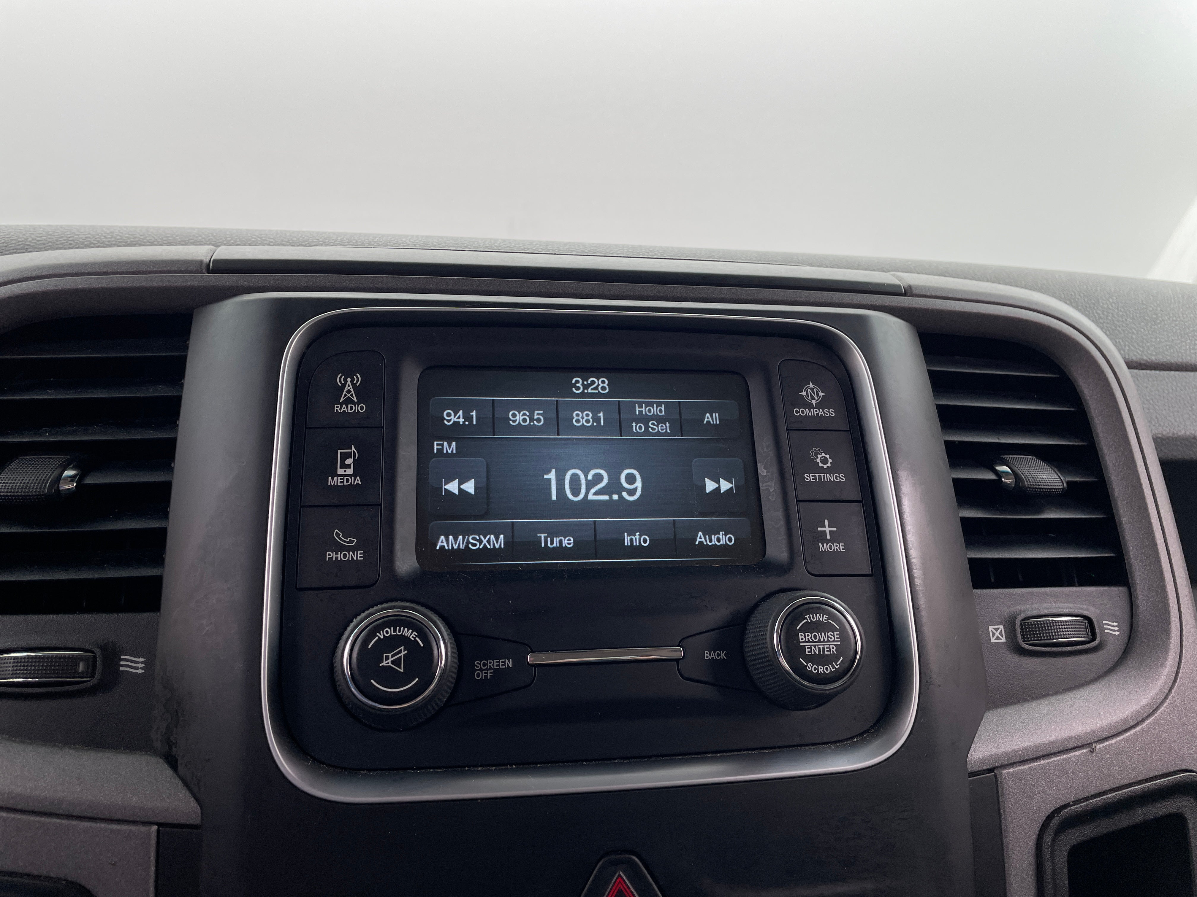 2018 RAM 1500 Express 4