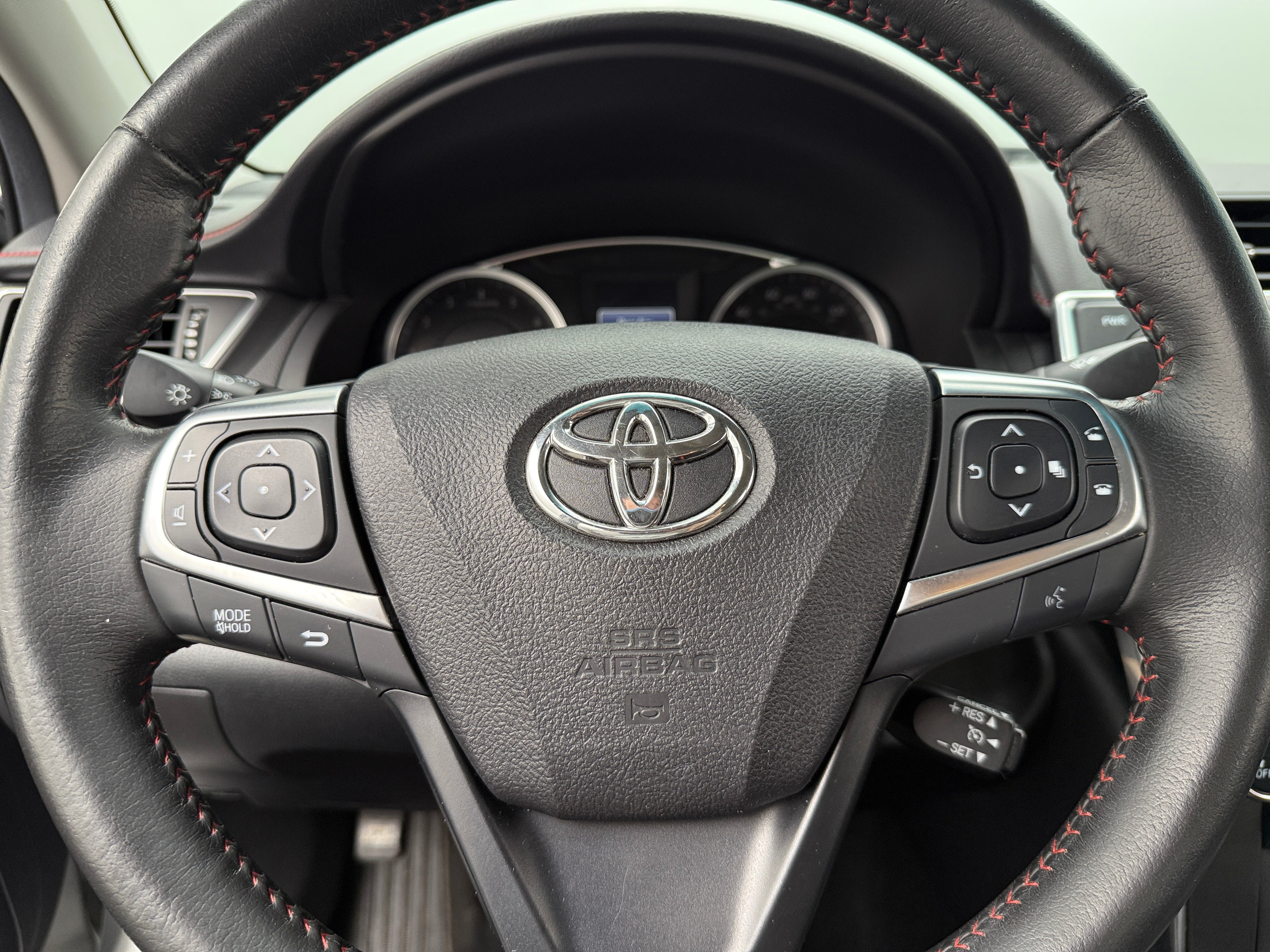 2015 Toyota Camry SE 5