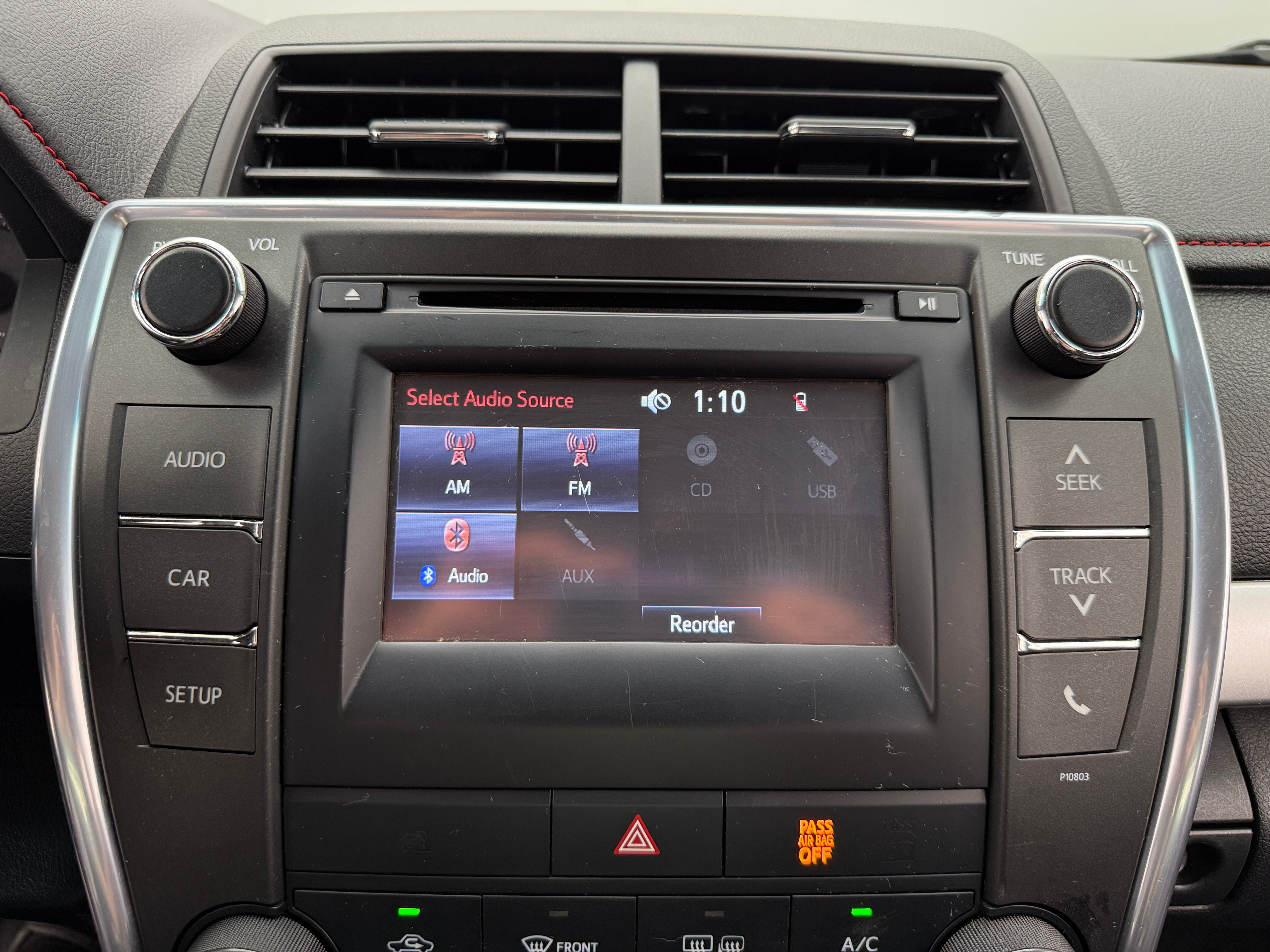 2015 Toyota Camry SE 4