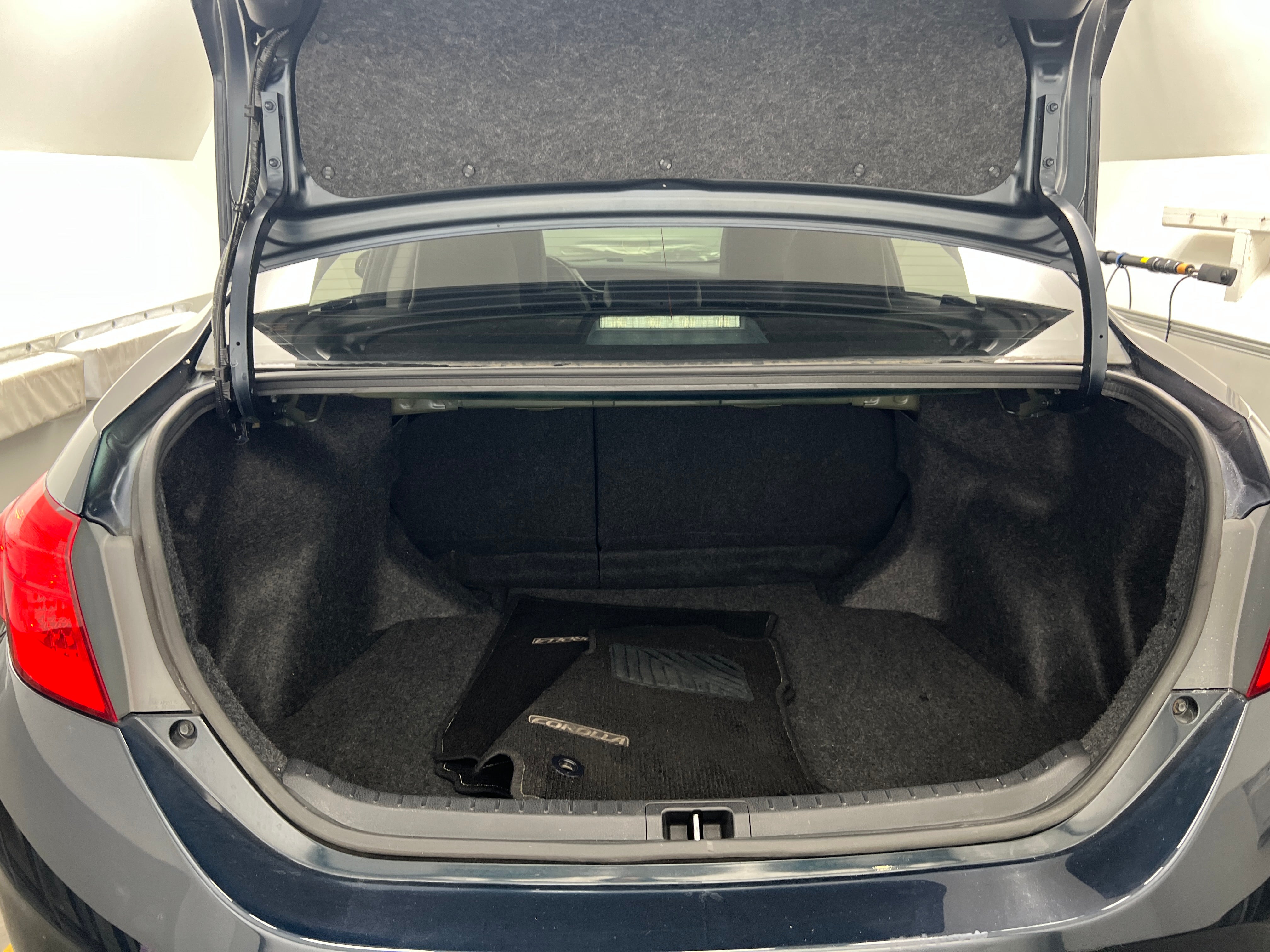 2018 Toyota Corolla SE 7