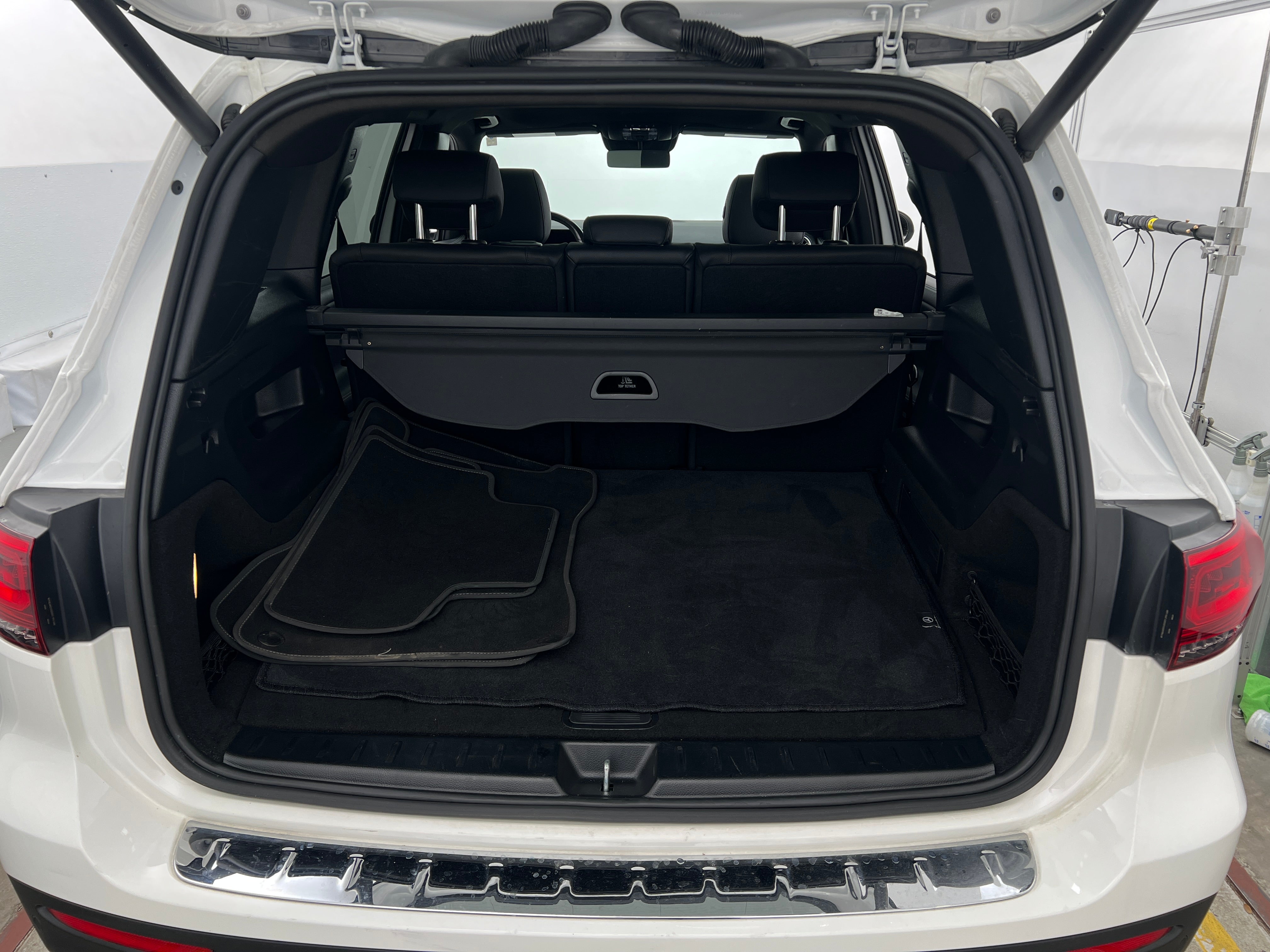 2023 Mercedes-Benz GLB 250 7