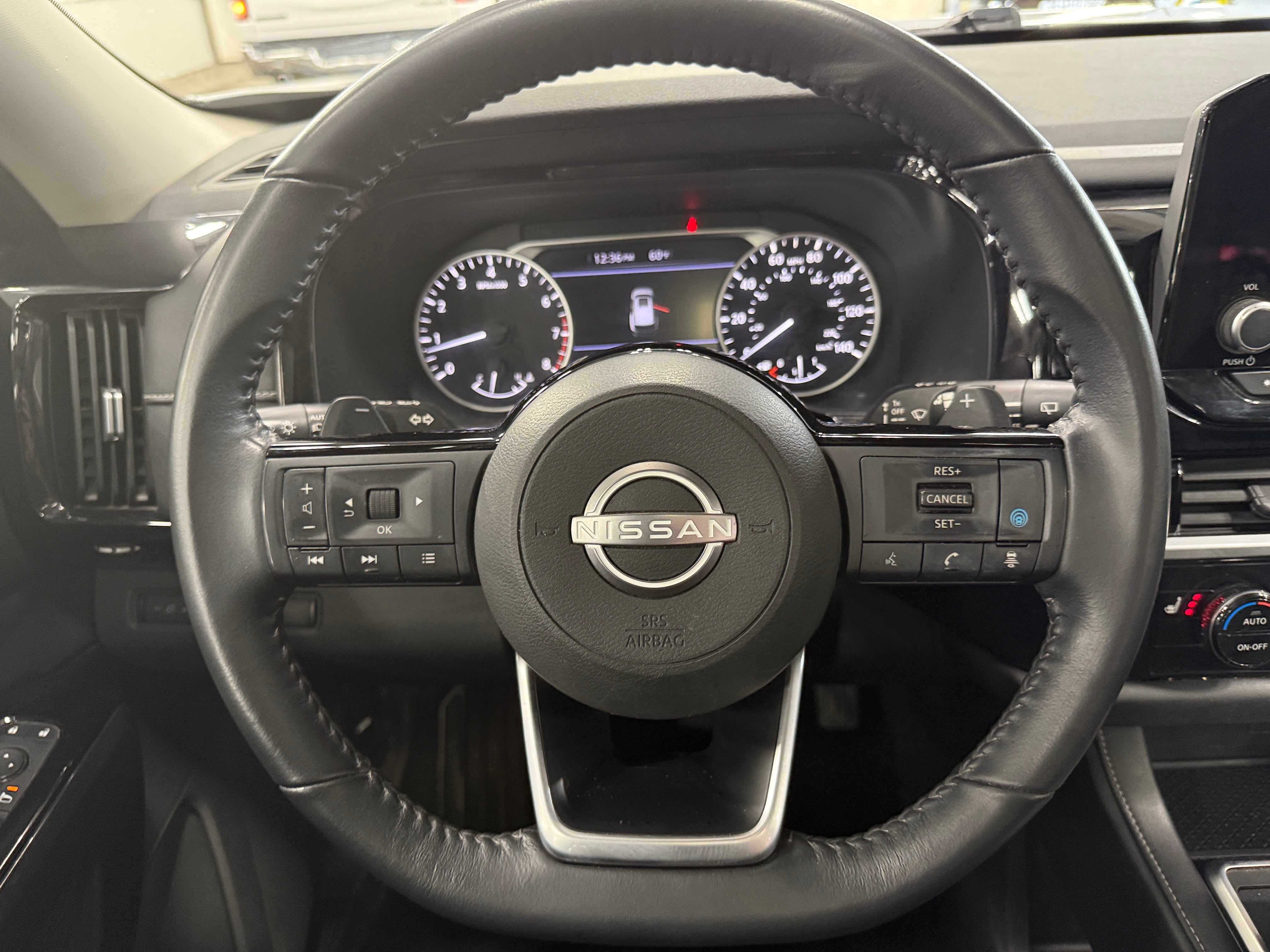 2022 Nissan Pathfinder SV 5