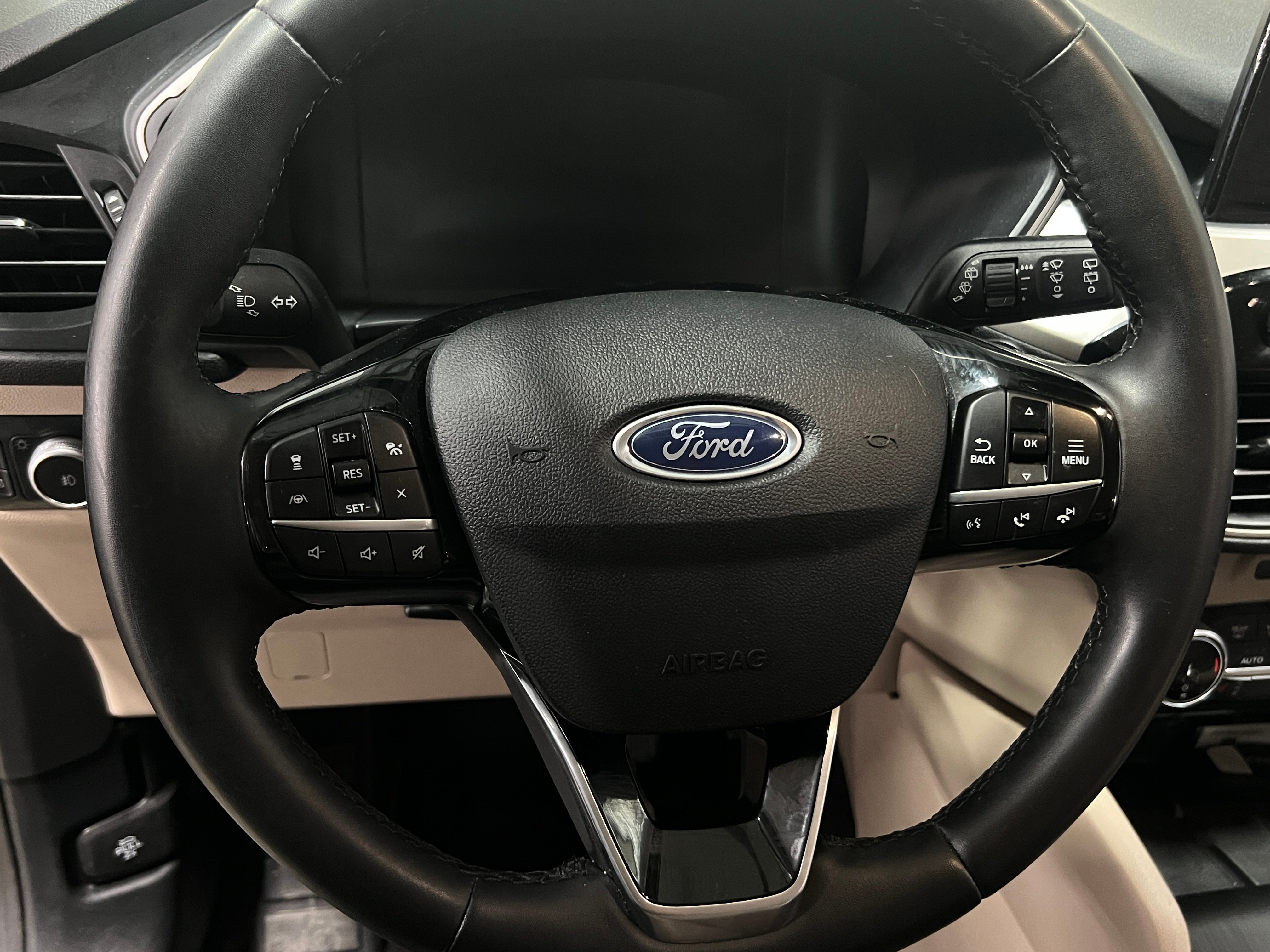 2022 Ford Escape SE Sport Hybrid 4